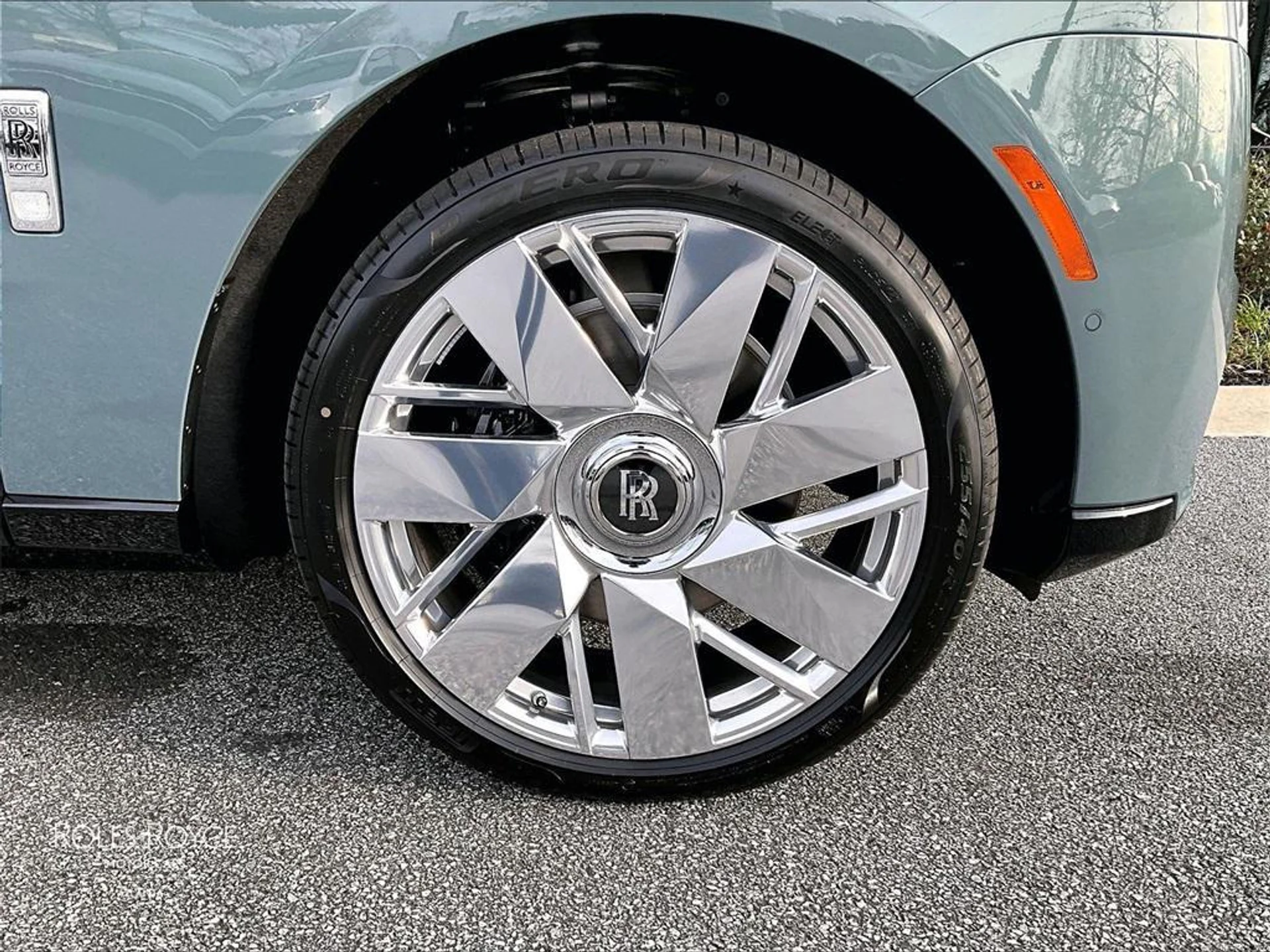 mph010_2043205655_Su_YV_27f1shy9_Yovh_Ru_P_Nn1_Pl_D_Ok_b7d5d79e43