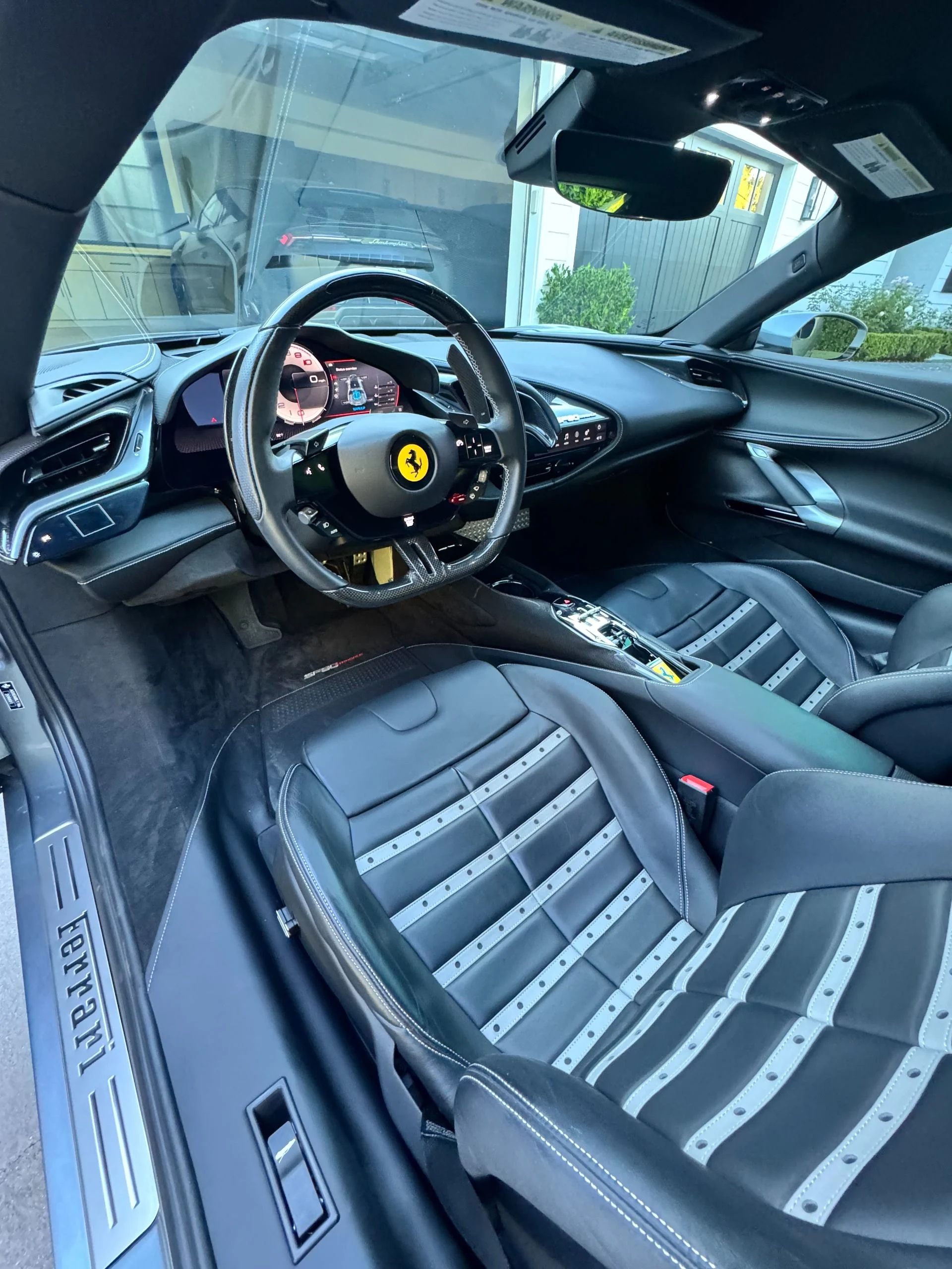 mph010_2043646854_Used_2023_Ferrari_SF_90_Stradale_1755656866_c55937e4f6