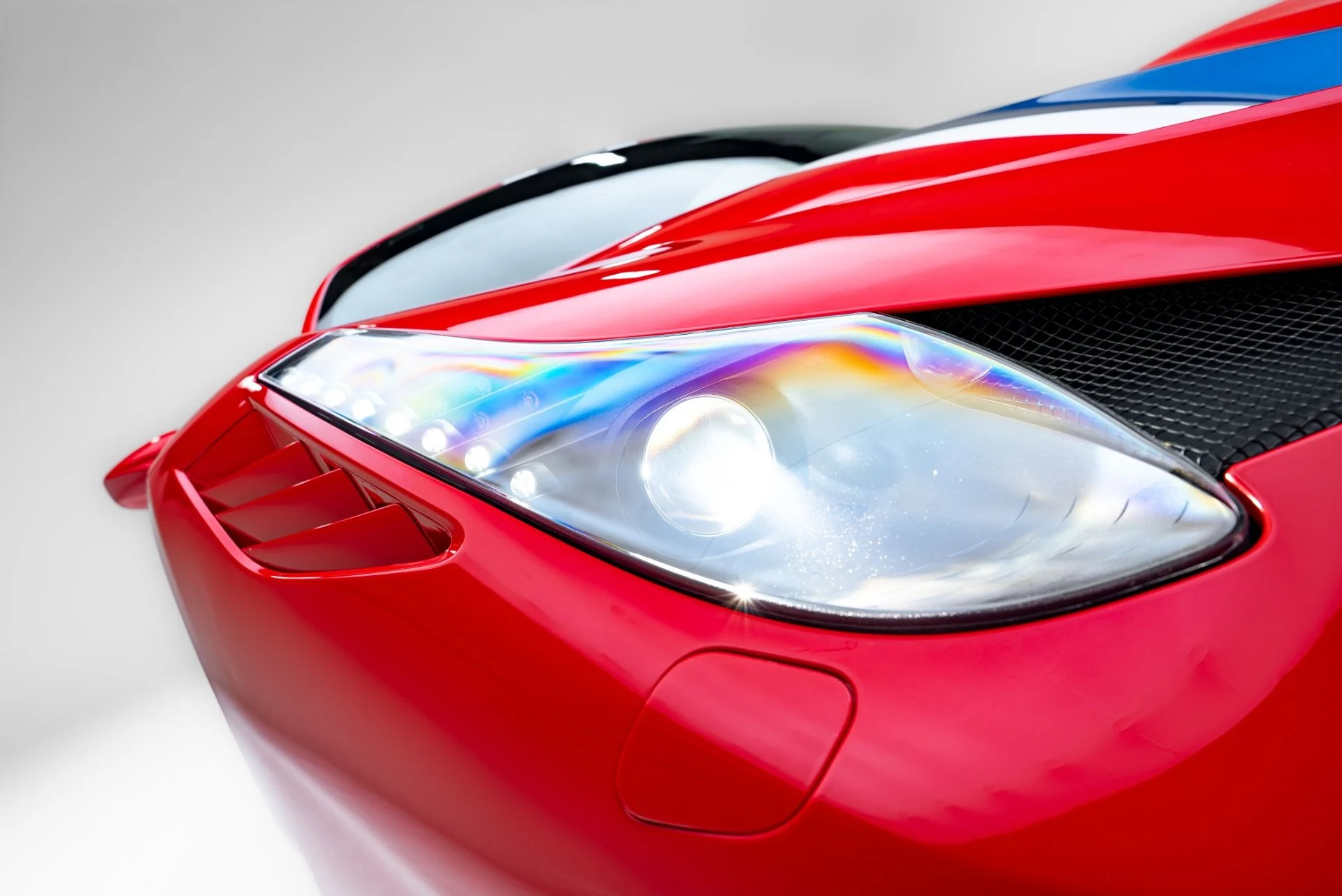 mph010_2045119135_Used_2015_Ferrari_458_Speciale_1777334454_f1e0585106