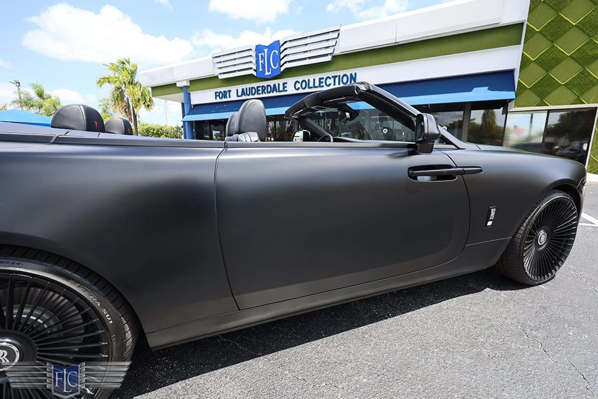 mph010_2045256398_used_2021_rolls_royce_dawn_convertible_6305_23016597_11_1024_b2135f8037