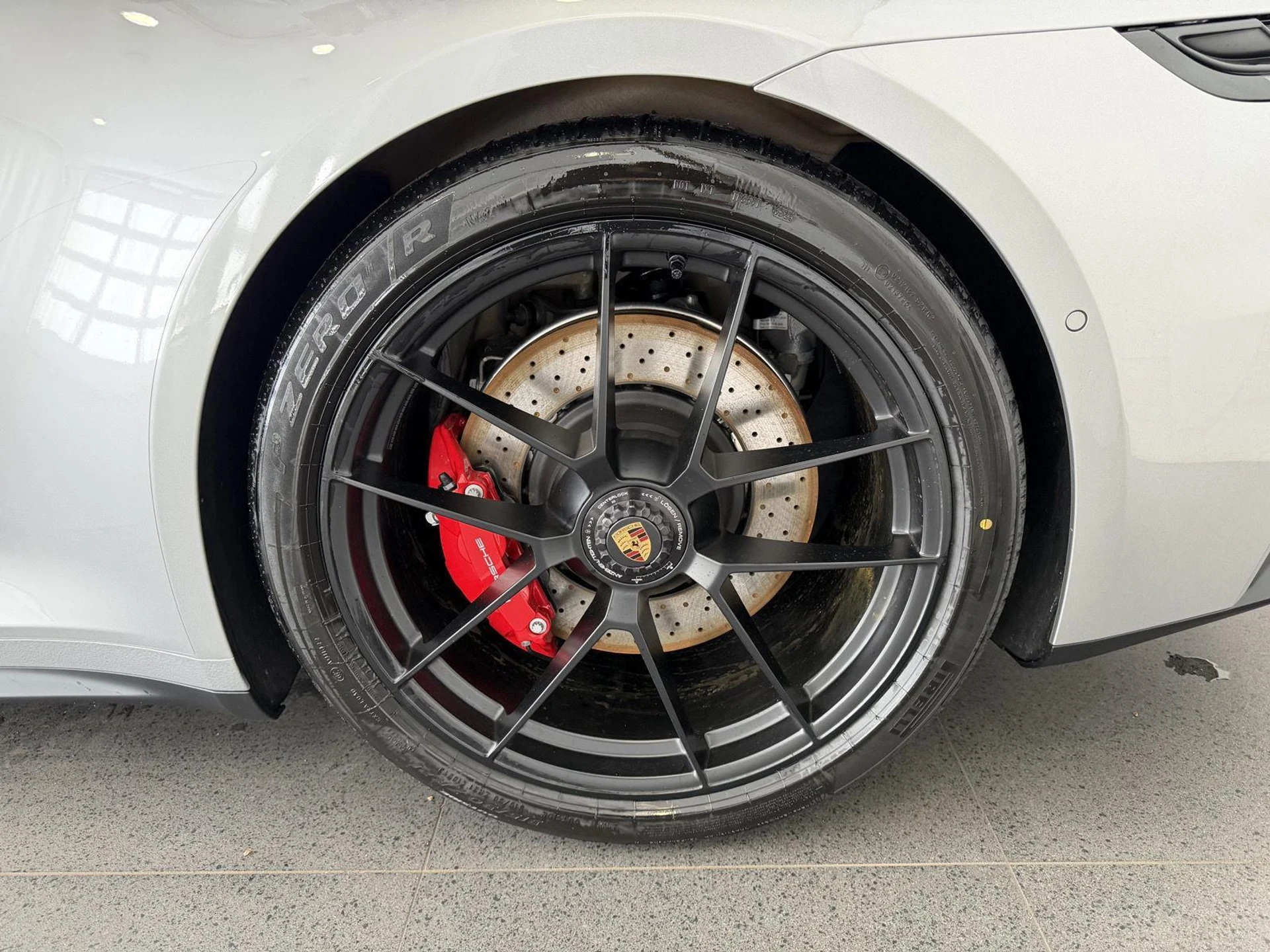 mph010_2047560521_10c0e37ce81e856709a597bd6546dd67x_75e8199d45