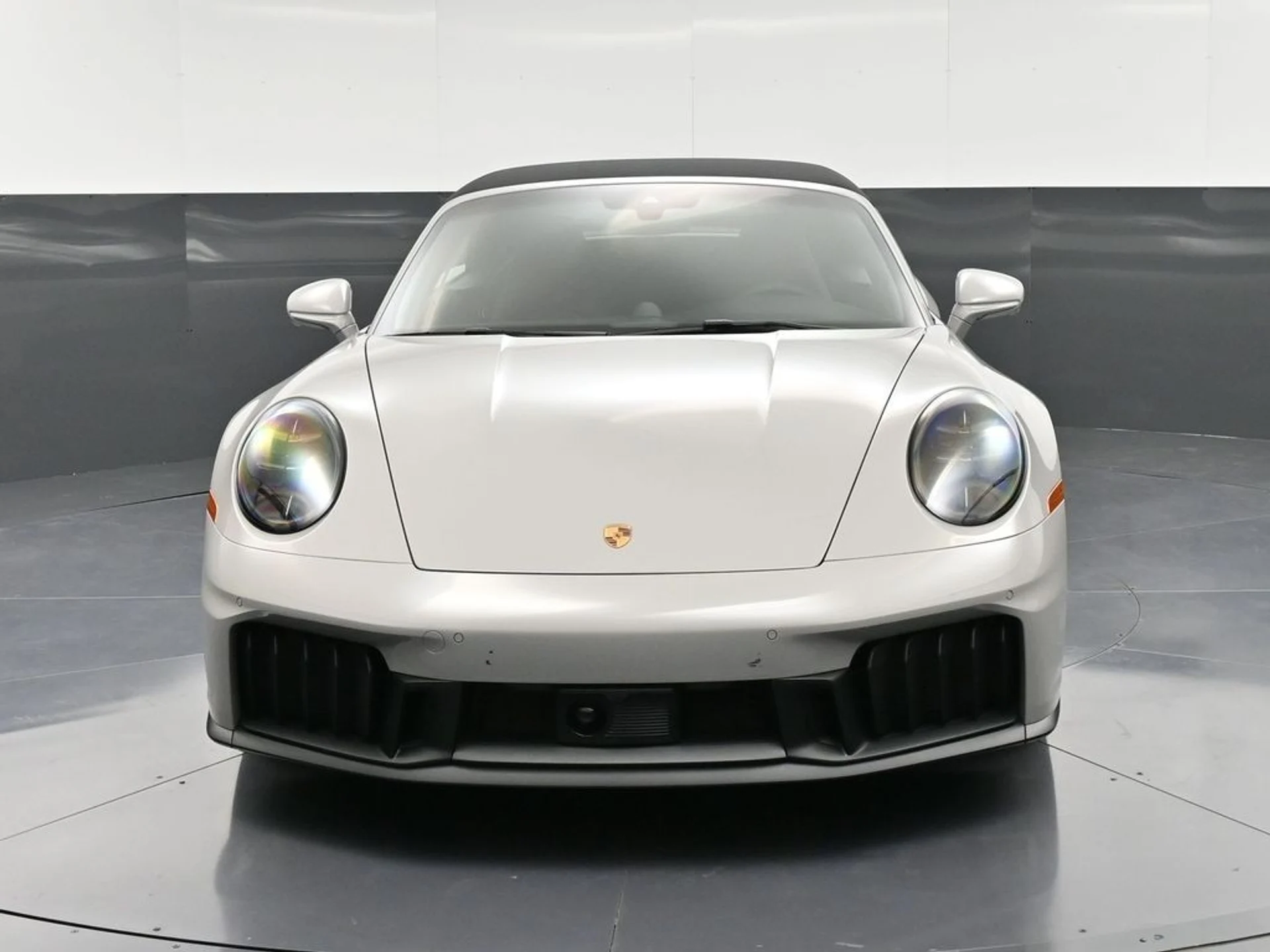 mph010_2049521298_66440084aac89eb4315305c0ae584410_9f150d8494