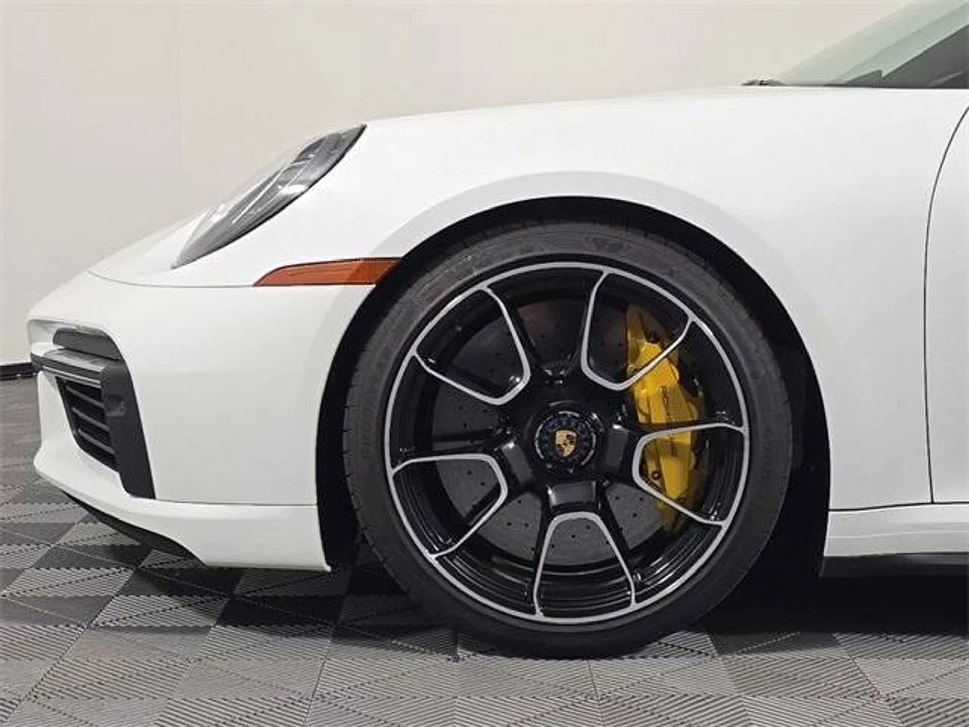 mph010_2055863691_1280_48d9a6cb55