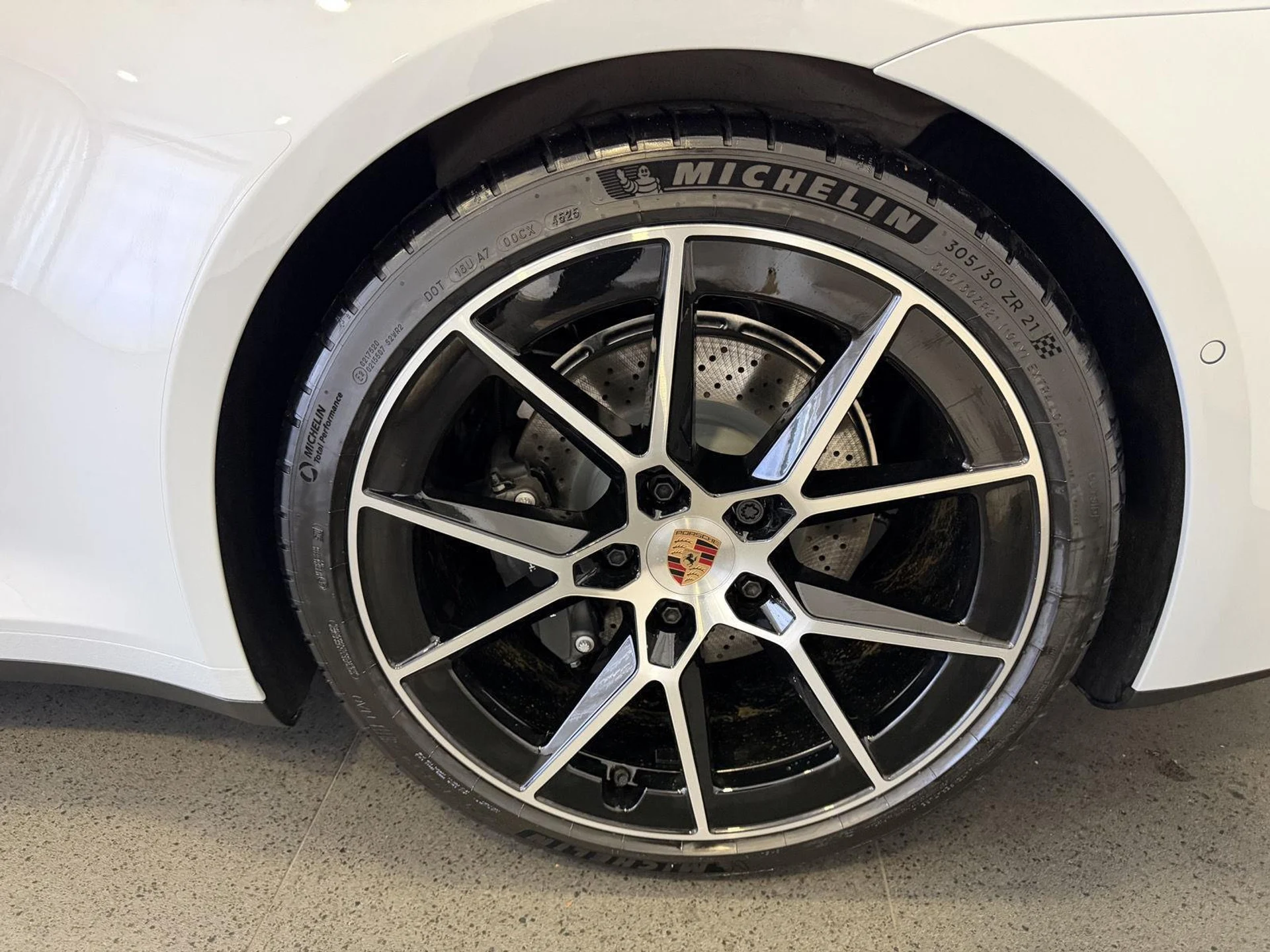 mph010_2057874519_5e0e1995808e616dbbd70dc2e87c1e2cx_6097aedf6f