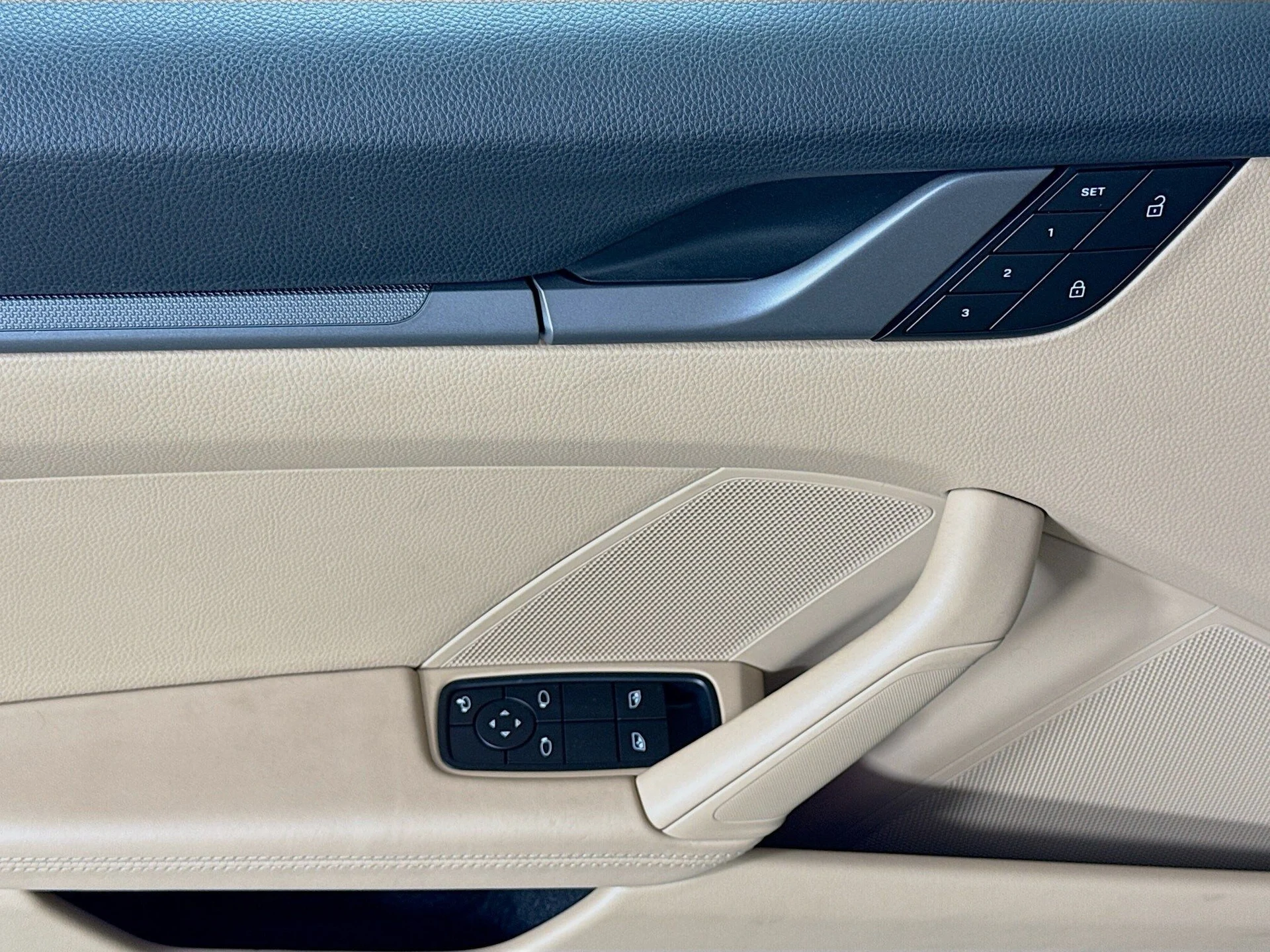 mph010_2059886751_7b177518a5063e0b3e063dd57a34f069x_78c7090196