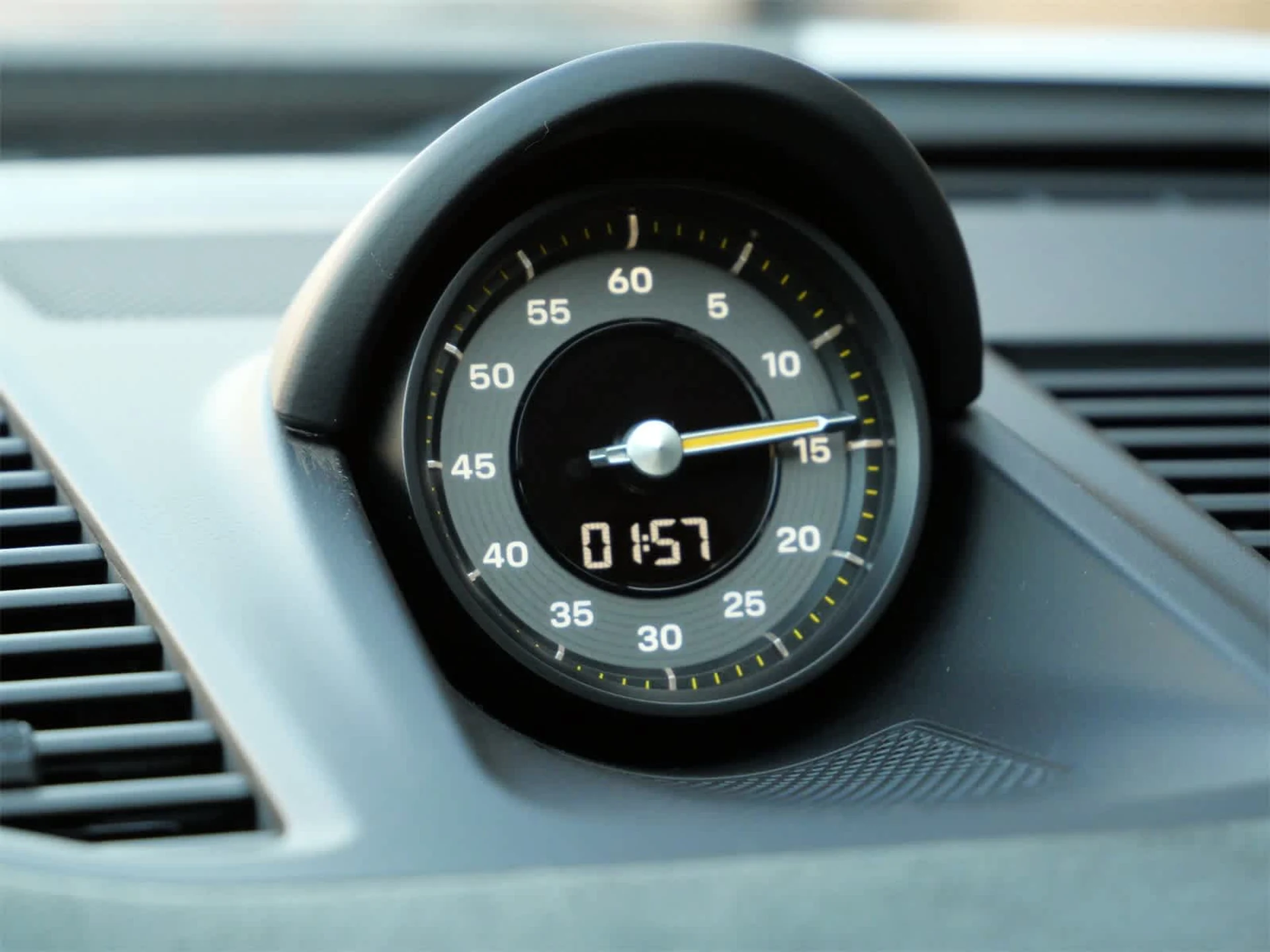 mph010_2061378915_be216efd207440702ca3b3eb2dceca7b_9bc2b14644