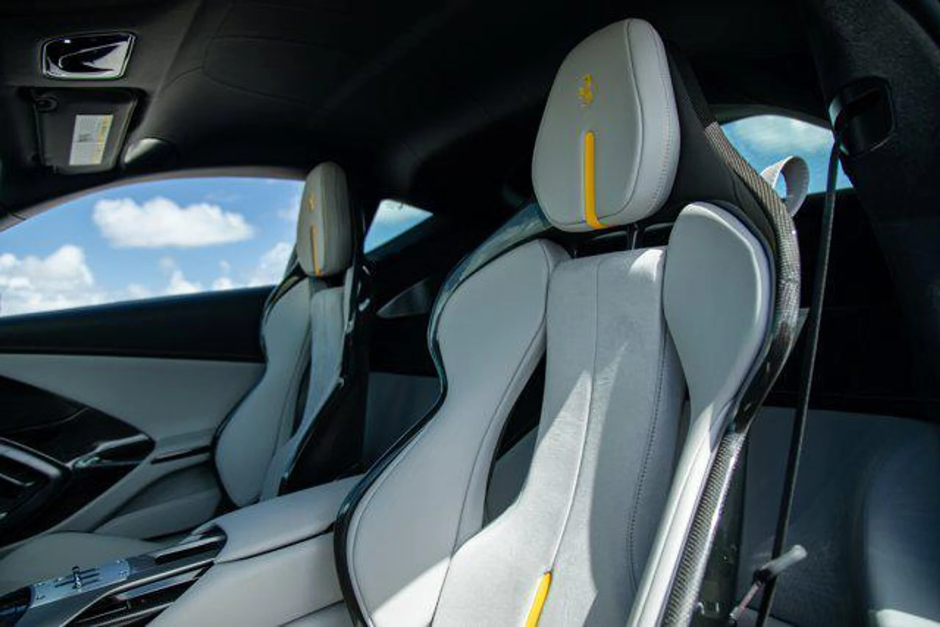 mph010_2064775976_ykz_Udql_Vmnb_Y1iee_Hxjag_S7_OQ_3_U_348fcfa8ad