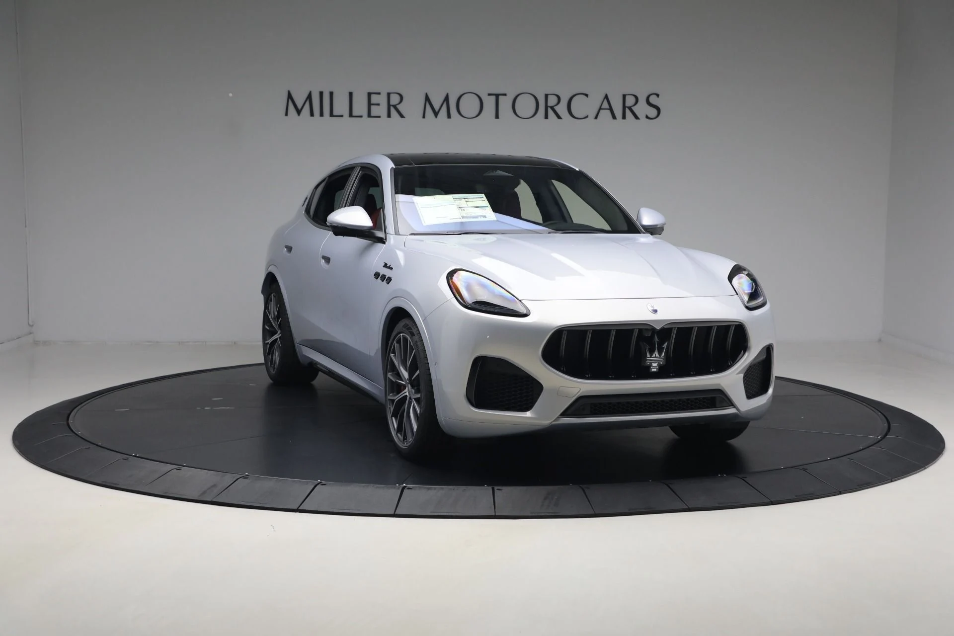 mph010_2071472139_New_2026_Maserati_Grecale_Modena_V6_1778684351_4115611255