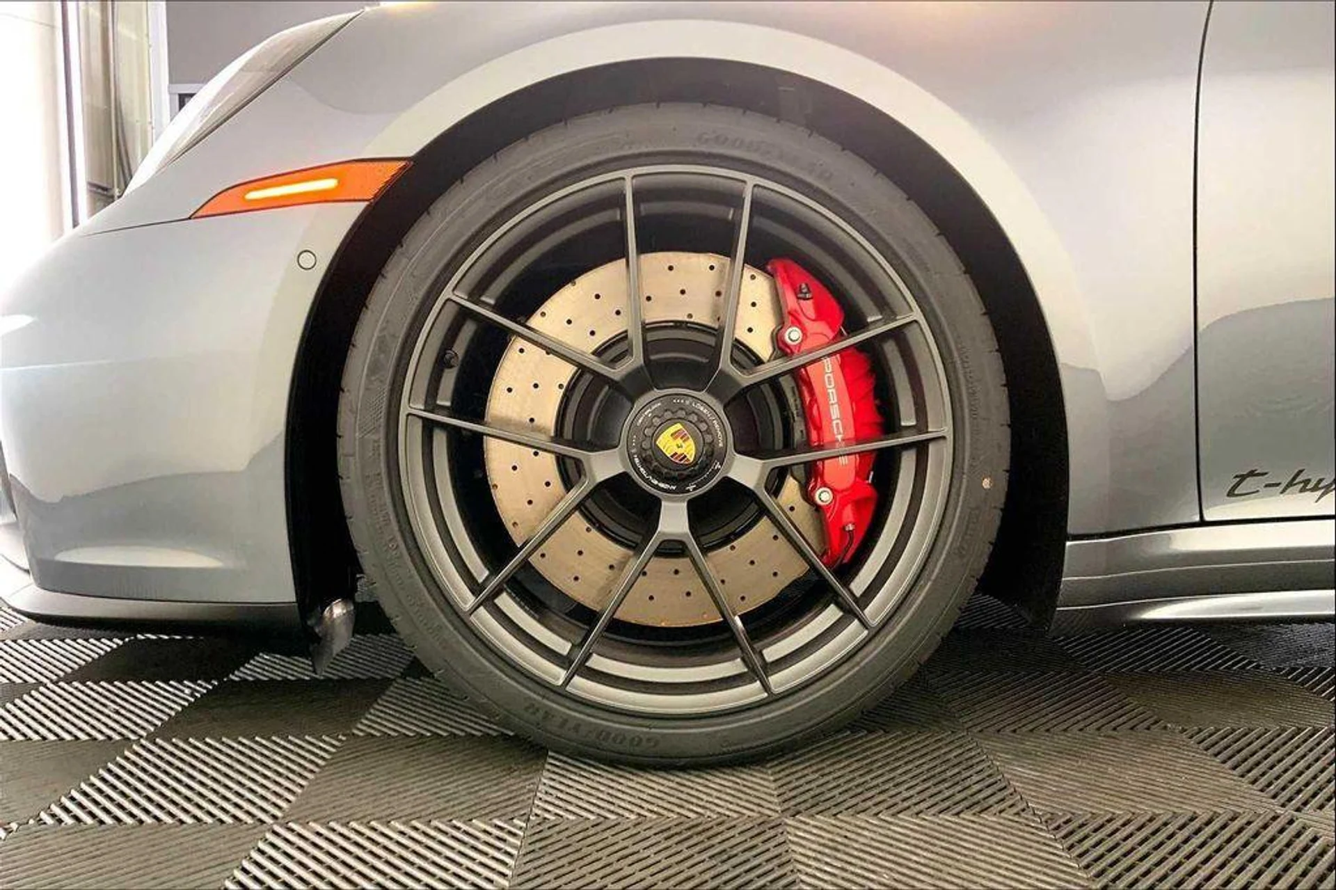 mph010_2074103222_Rh_G4xb_H_Atx2v_M_Vj_Xo1t_Ia_T_Bb6_TM_90bea0e426