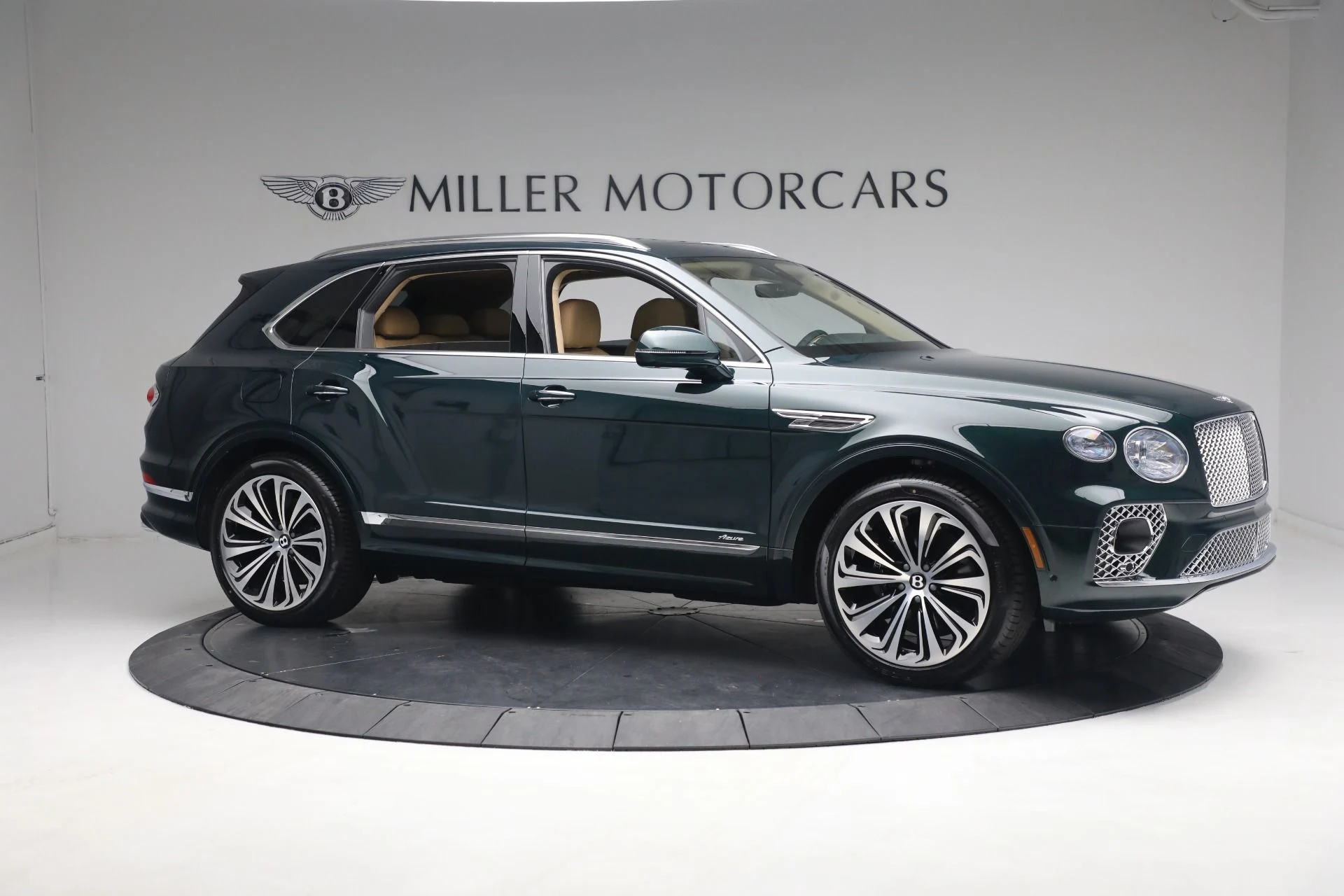 mph010_2075954014_Used_2023_Bentley_Bentayga_Azure_Hybrid_065dfa6940