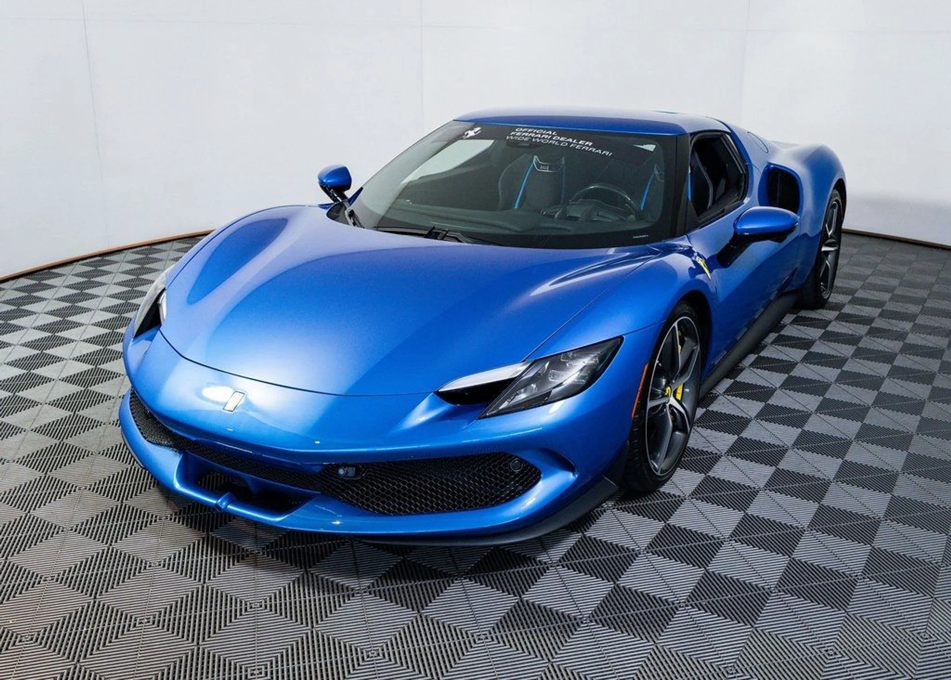 mph010_2085035060_ea4089c54b3d2ca08b99197d468a24c2_bec3ae4016