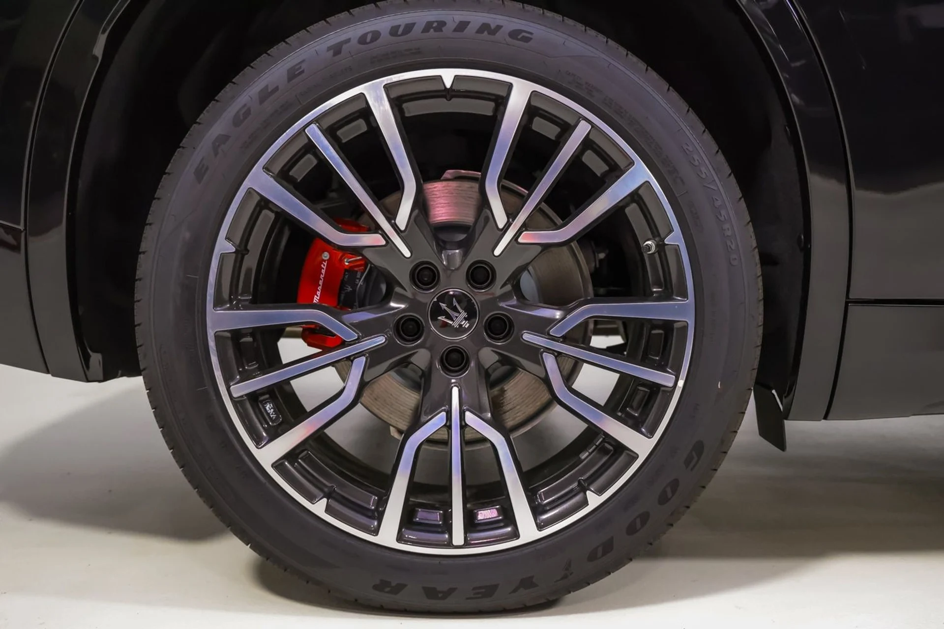 mph010_2085114800_19eec20300e04cb1b35459e33e8355b3_e79d3cbd2e