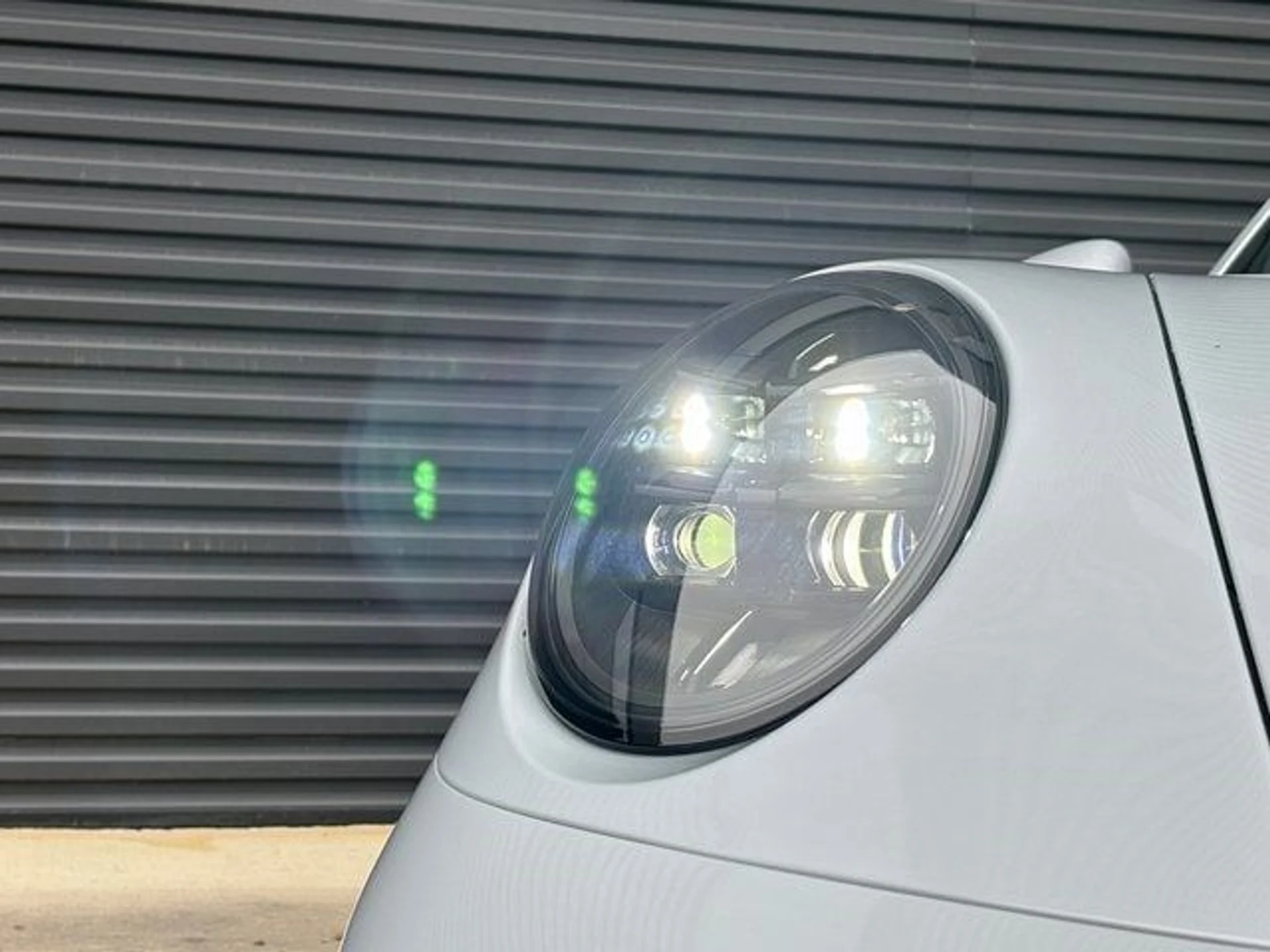 mph010_2094821195_ac30c4b1a51ec5c04e42c69896081097x_a5177317ce