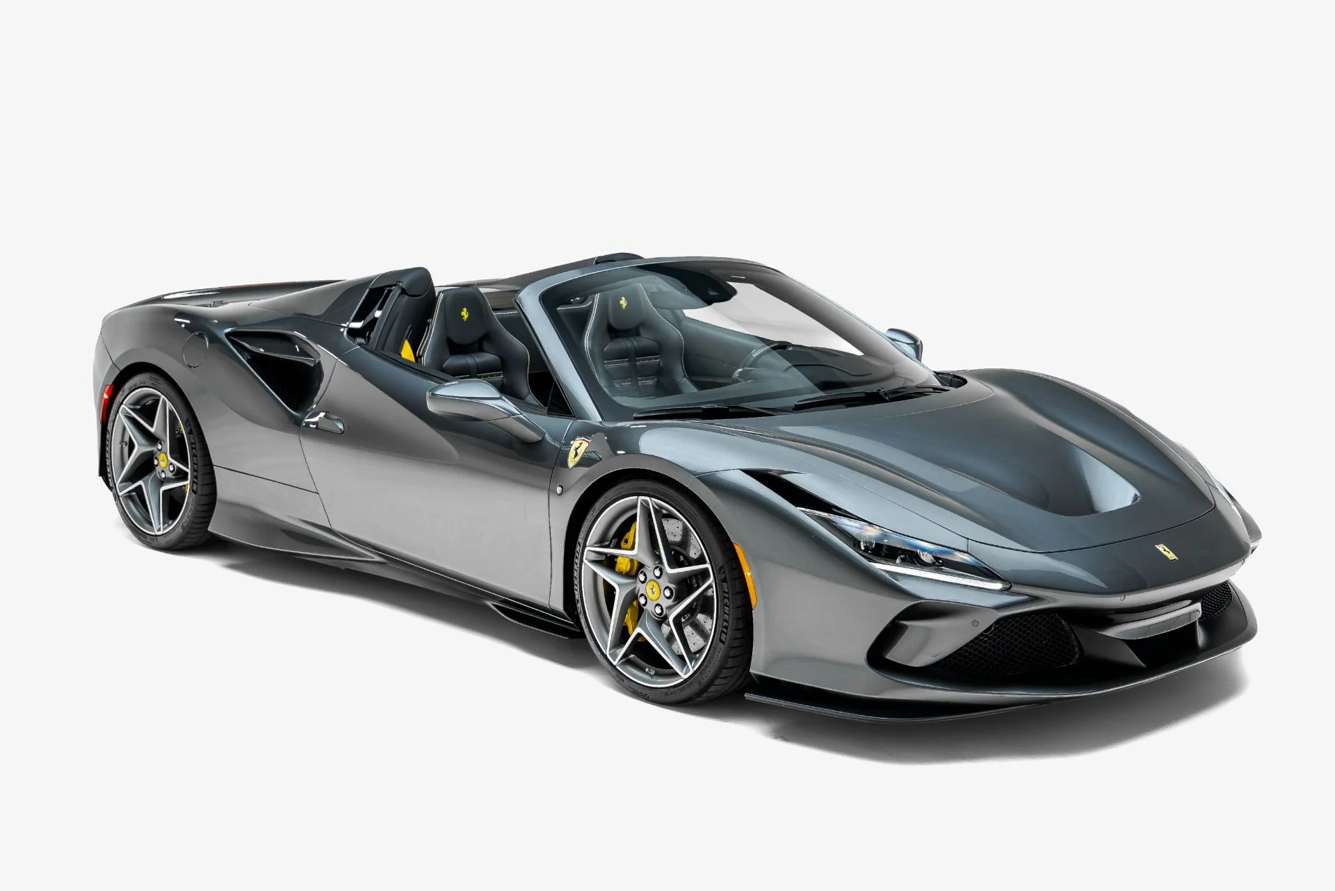 mph010_2095897262_Used_2022_Ferrari_F8_Spider_1788910576_5bb8709612