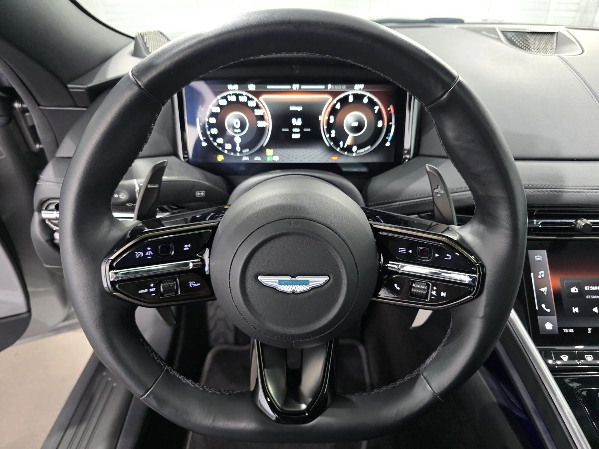 mph010_210013956_16f54588ec7145f8f7459fc59e30c8bd_f4bc36a01f