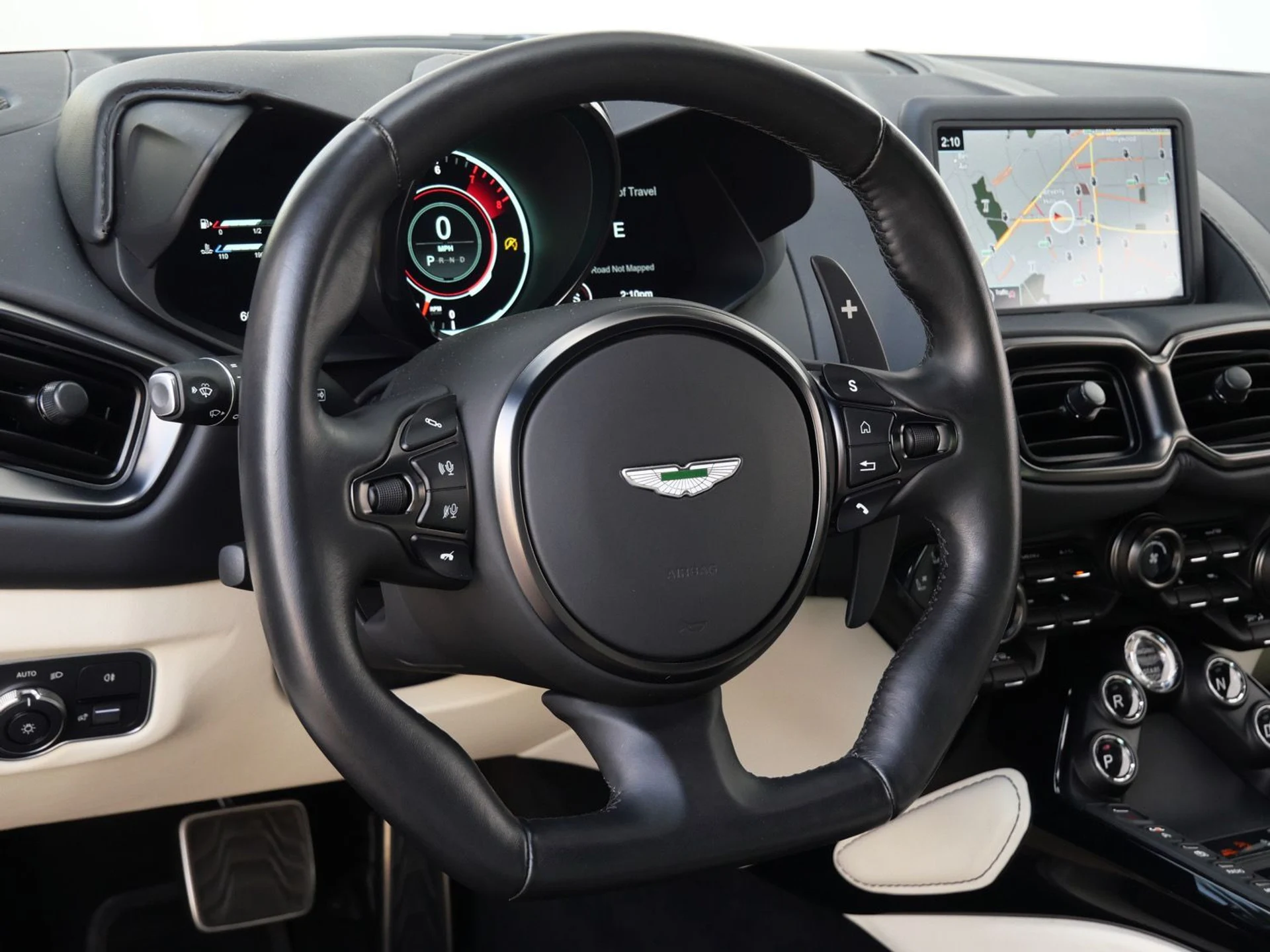 mph010_2104228473_f1243e77928d9d7eb12bddbe75c8194ax_2394757a4e