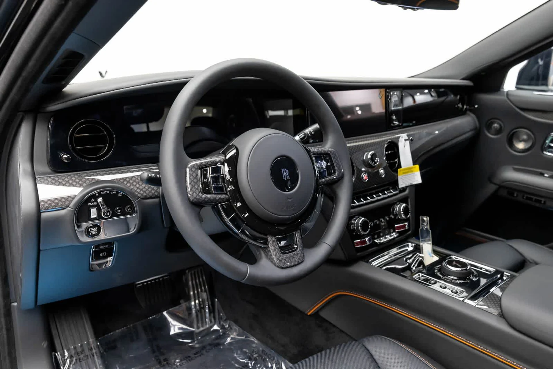 mph010_2104968666_11_b03258fc52