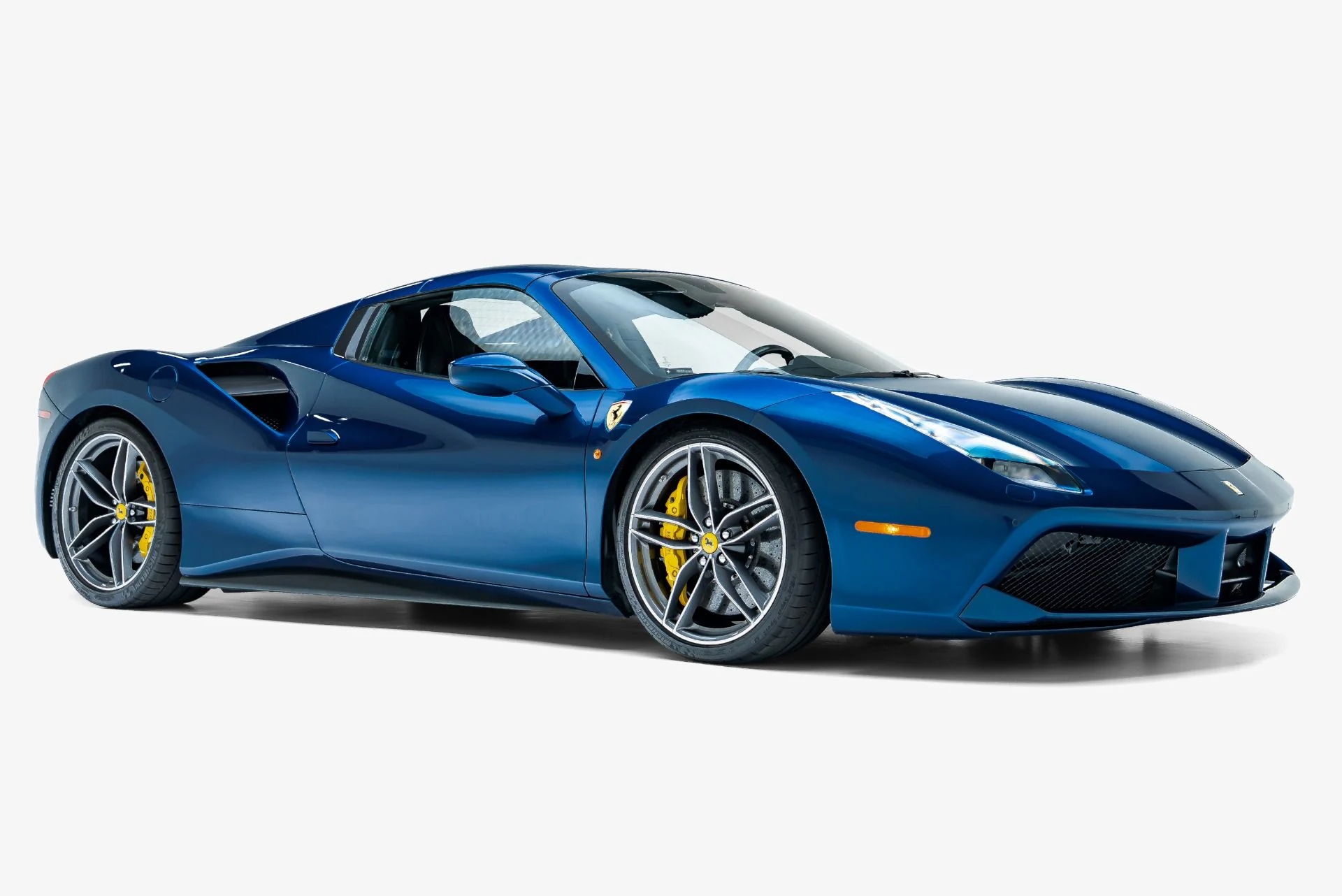 mph010_2108998038_Used_2019_Ferrari_488_Spider_1791569484_cf87903dd0