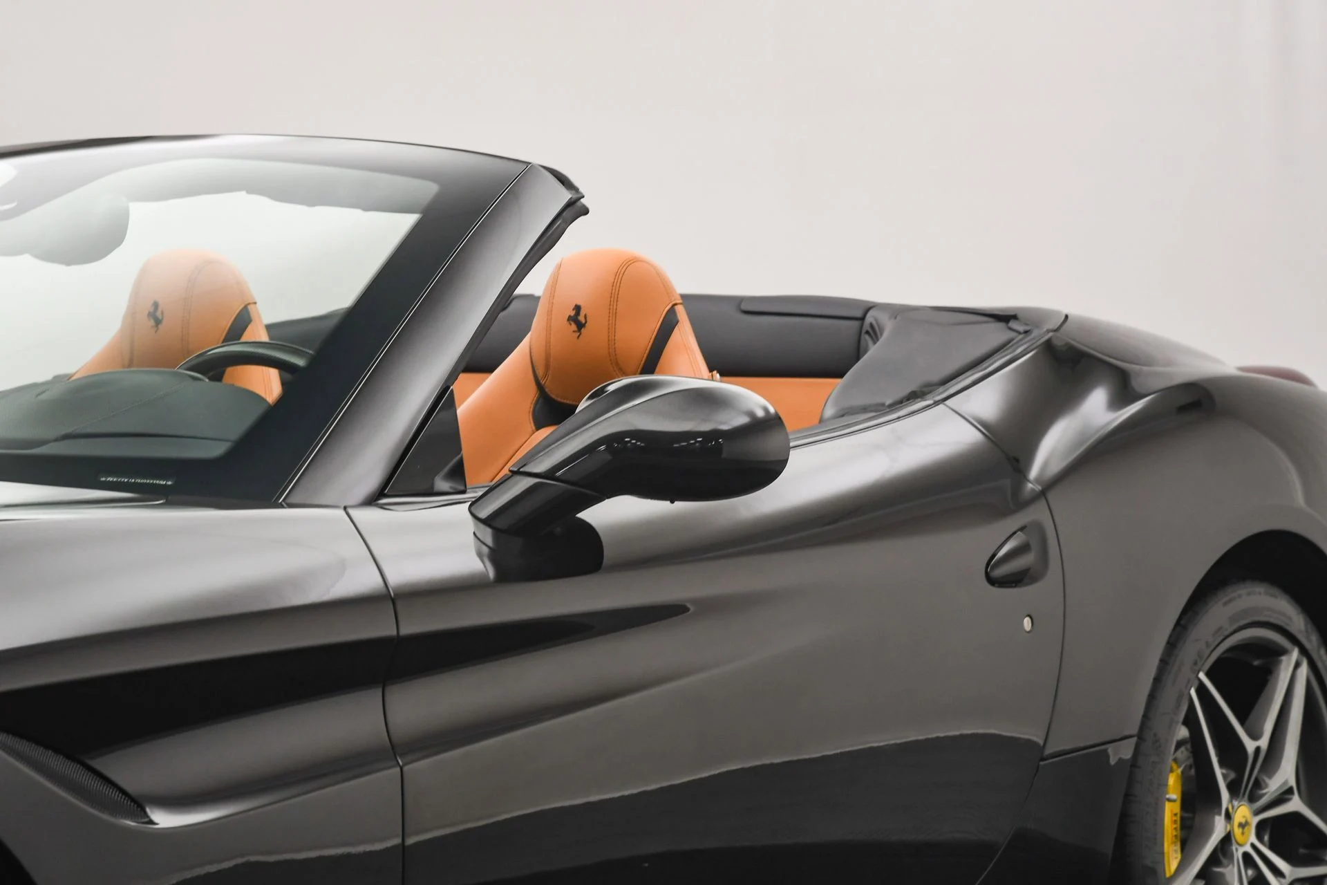 mph010_2112434563_c7a347e787464523b9f8d4991d05e4df_90758b2e53