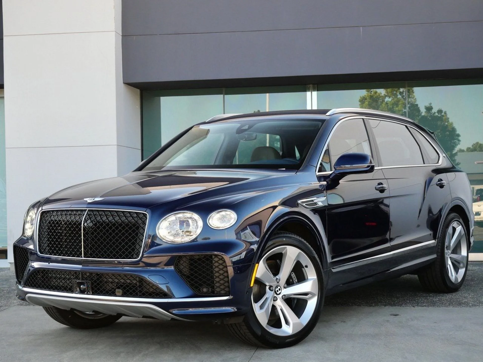 mph010_2113785943_ce6eb46a28d5c39965370bfcb4469274x_c24c68ddfd