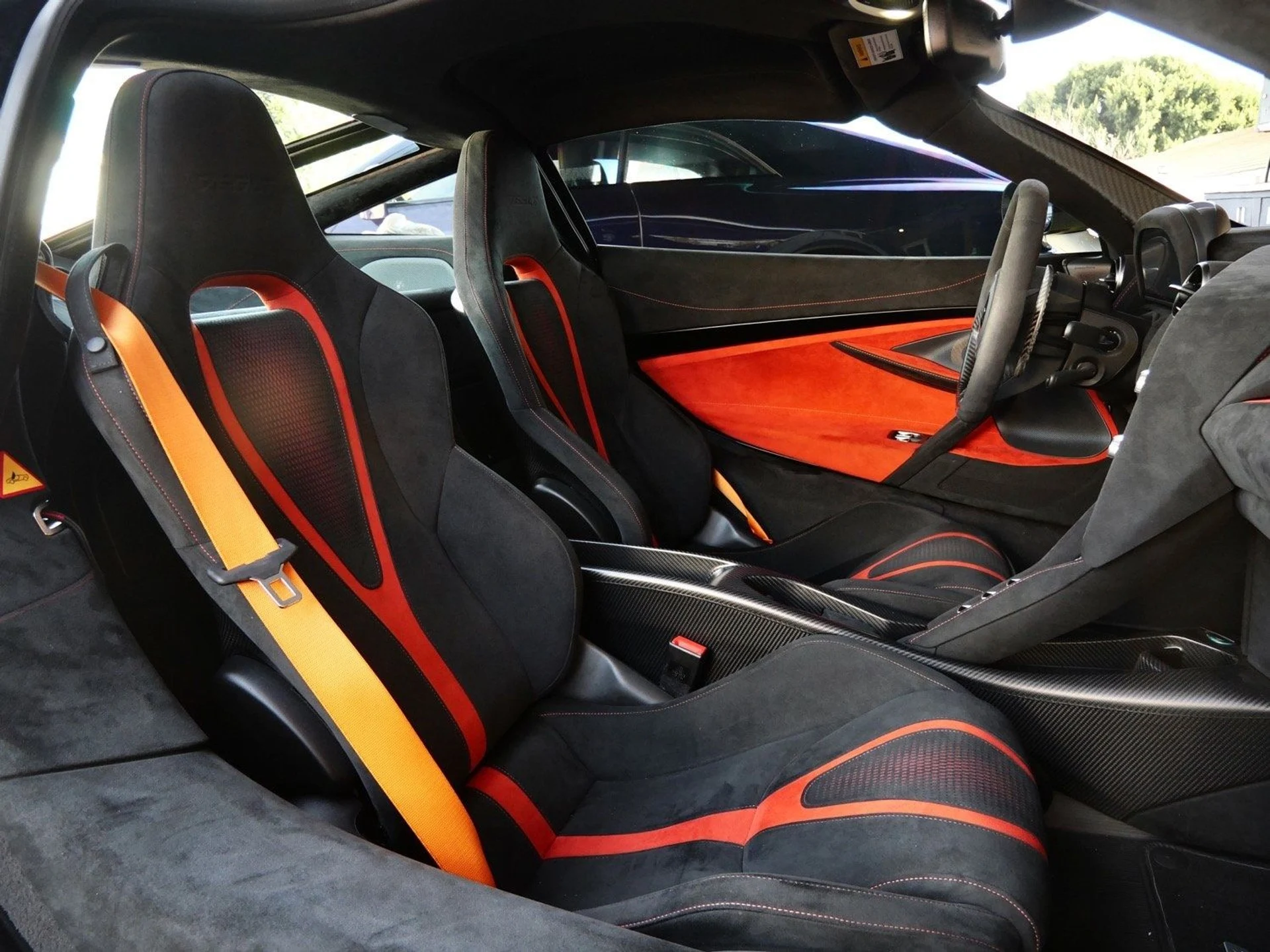 mph010_2114431193_5daf1e4004f95679b4c6800731f11df2x_3cae284799