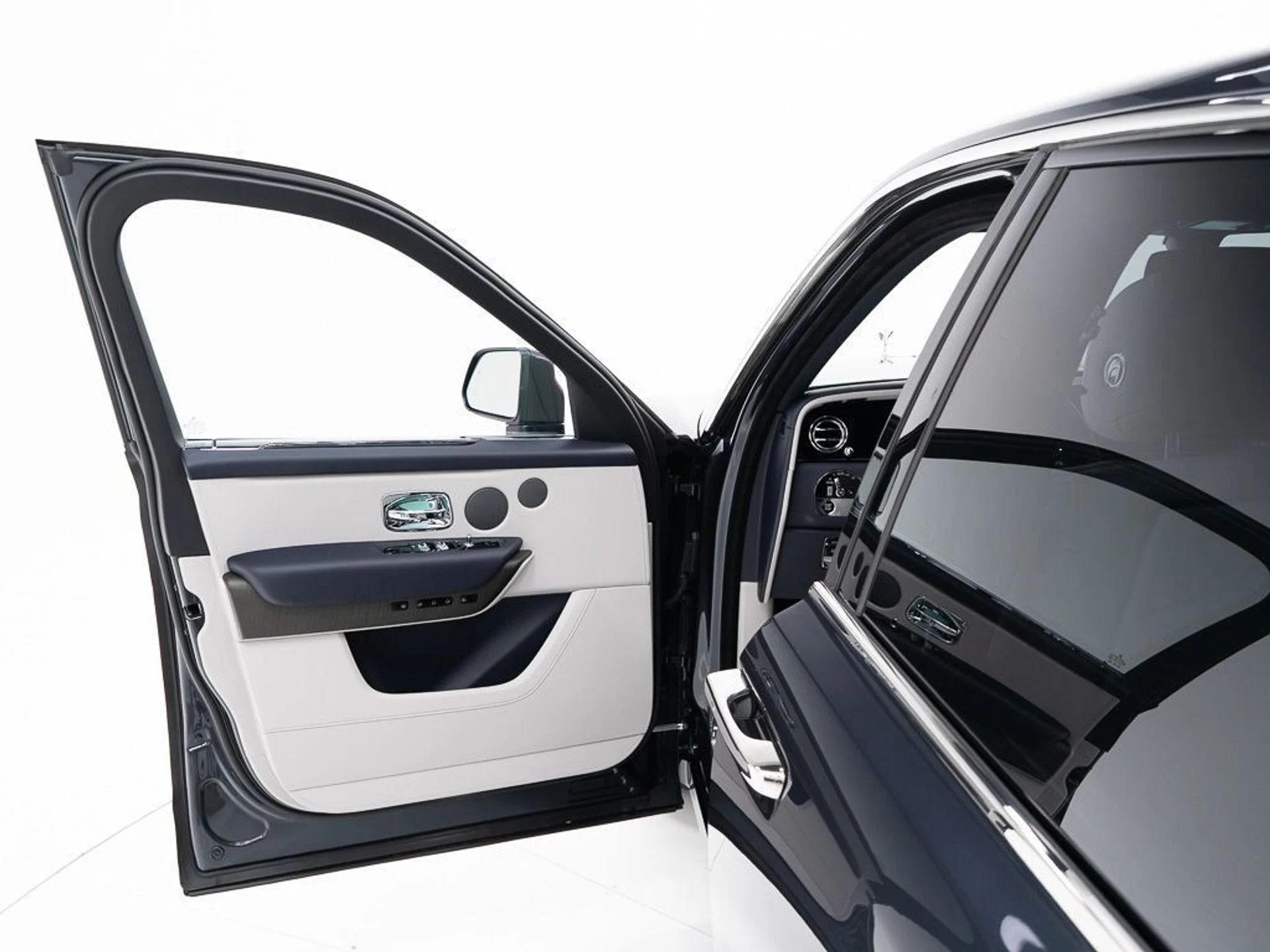 mph010_2116899106_d45f937b99d58038b1f140105c7760c3_2929add8cb