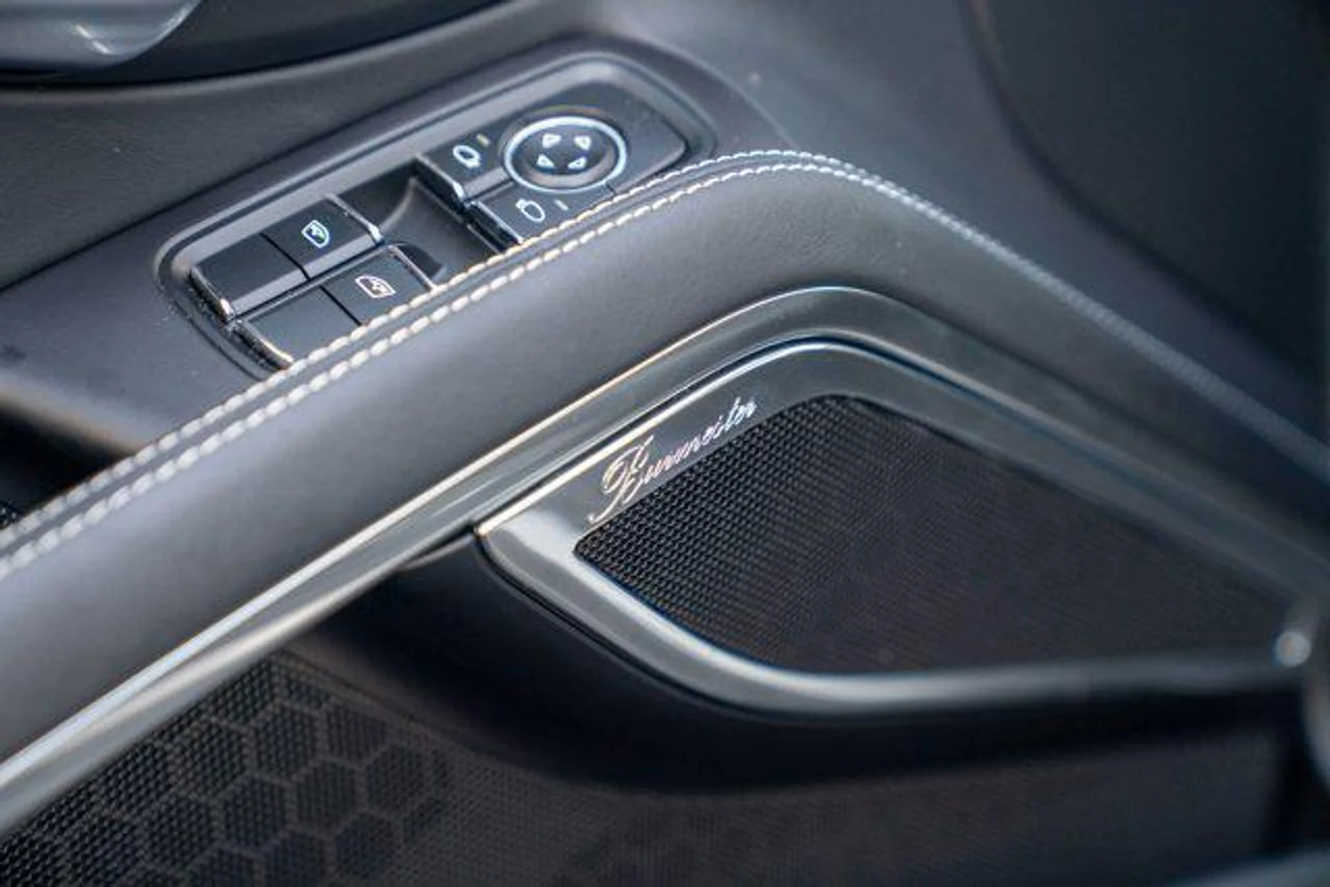 mph010_2122335424_Bzpbk_L8t_zu_NC_Oabgr_J_h_Wfm0_F0_f2a21a084b