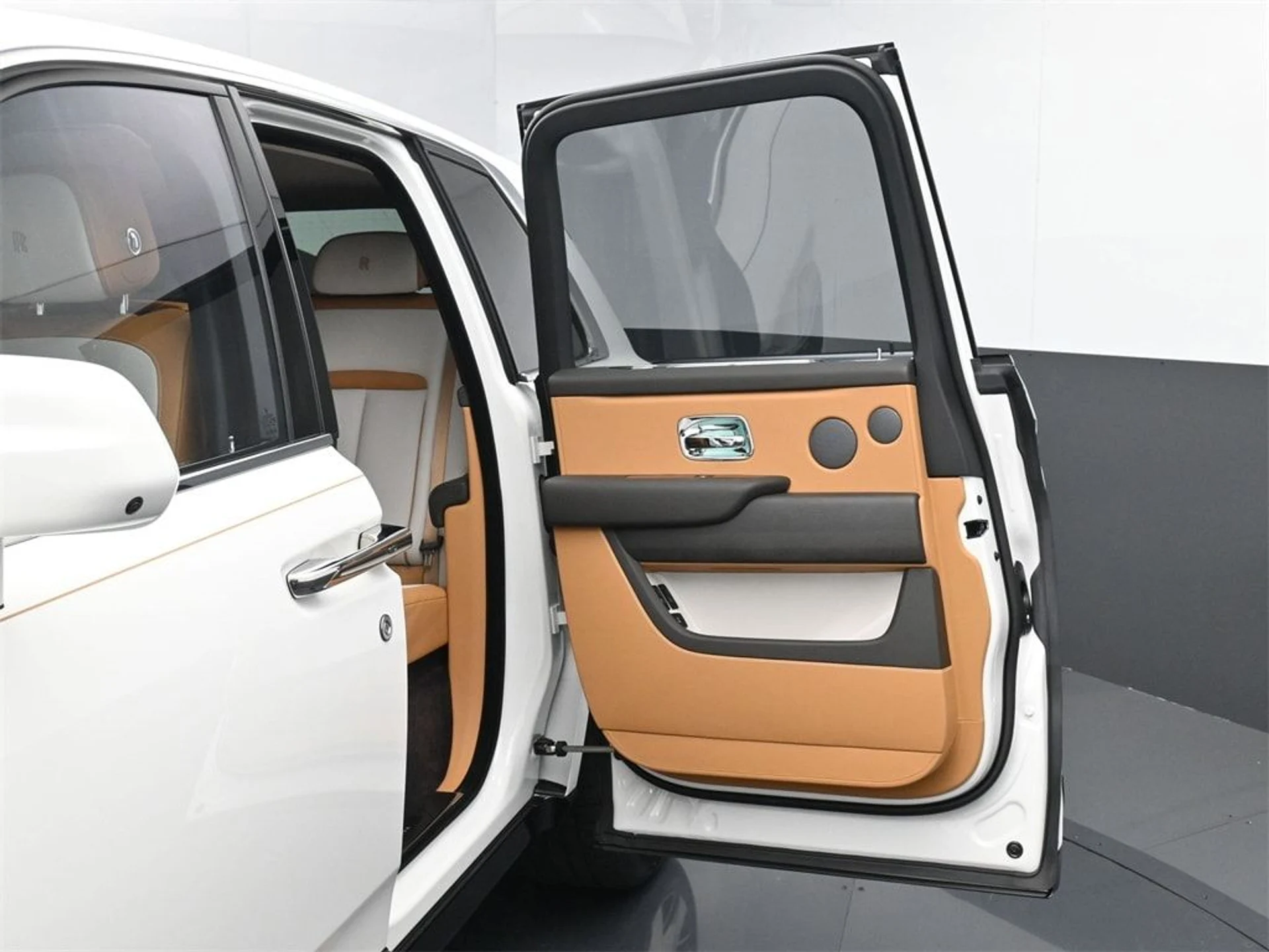 mph010_2125145545_0213910e996e200e871af8a8a7743056x_e21df78b40