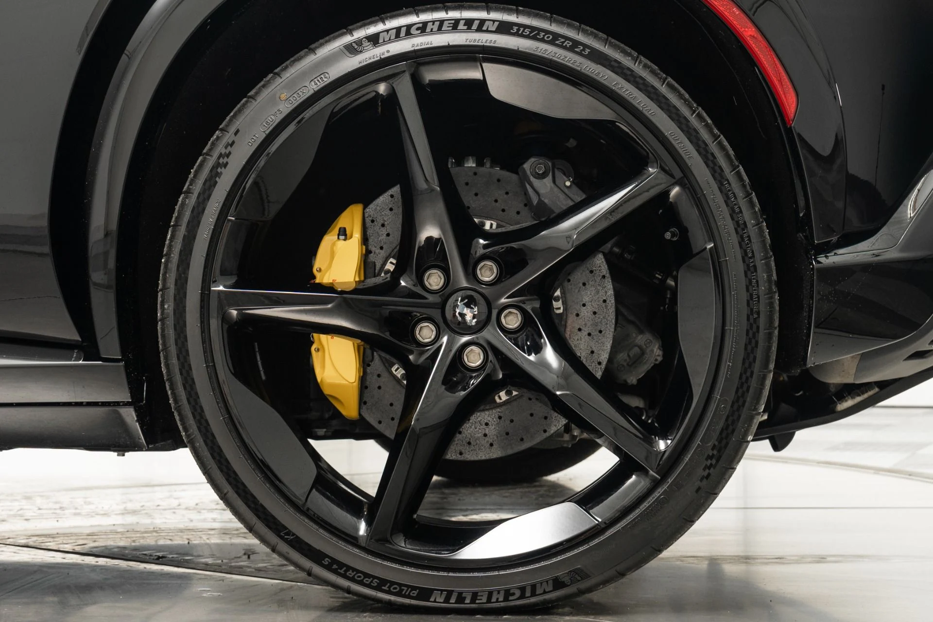 mph010_2131730448_Used_2025_Ferrari_Purosangue_Only_934_Miles_Rosso_Ferrari_Interior_Heated_and_Ventilated_Seats_715_HP_1764626179_38f205f916