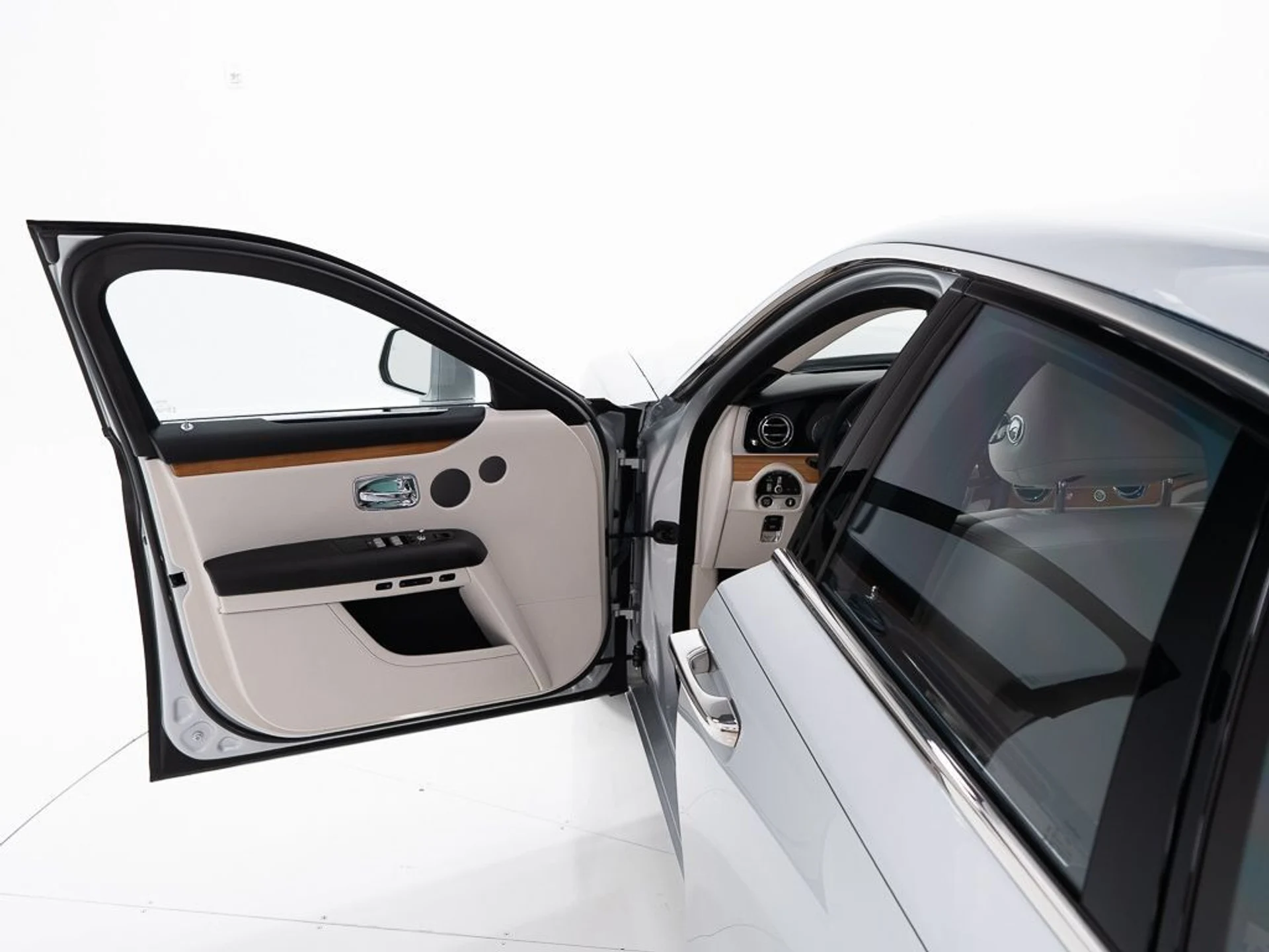 mph010_2132105099_f12e9891e4840d222d76500d9868b659_8a3d8ed969