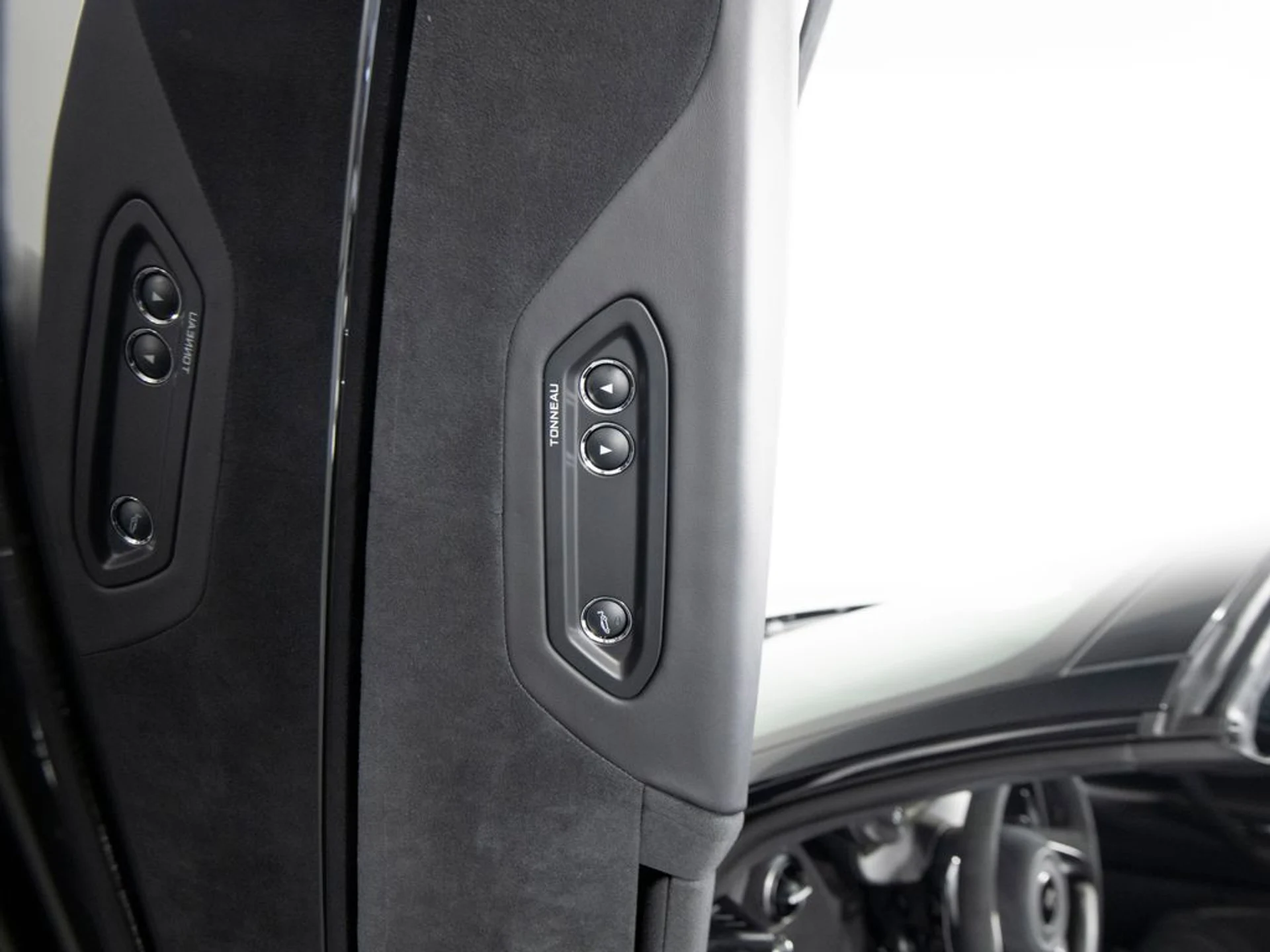 mph010_2135456576_9ea1e3af7921817394760d6c35e6c285x_6e0d2bd627