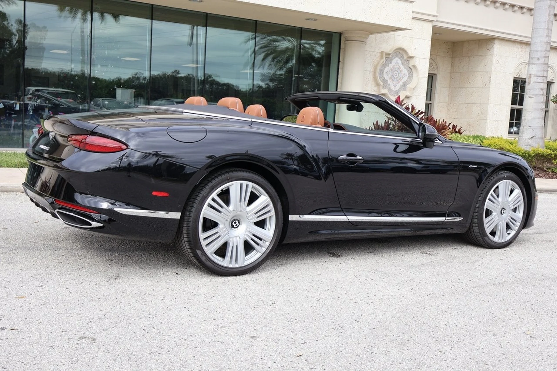 mph010_2140704227_11_afacde52ef