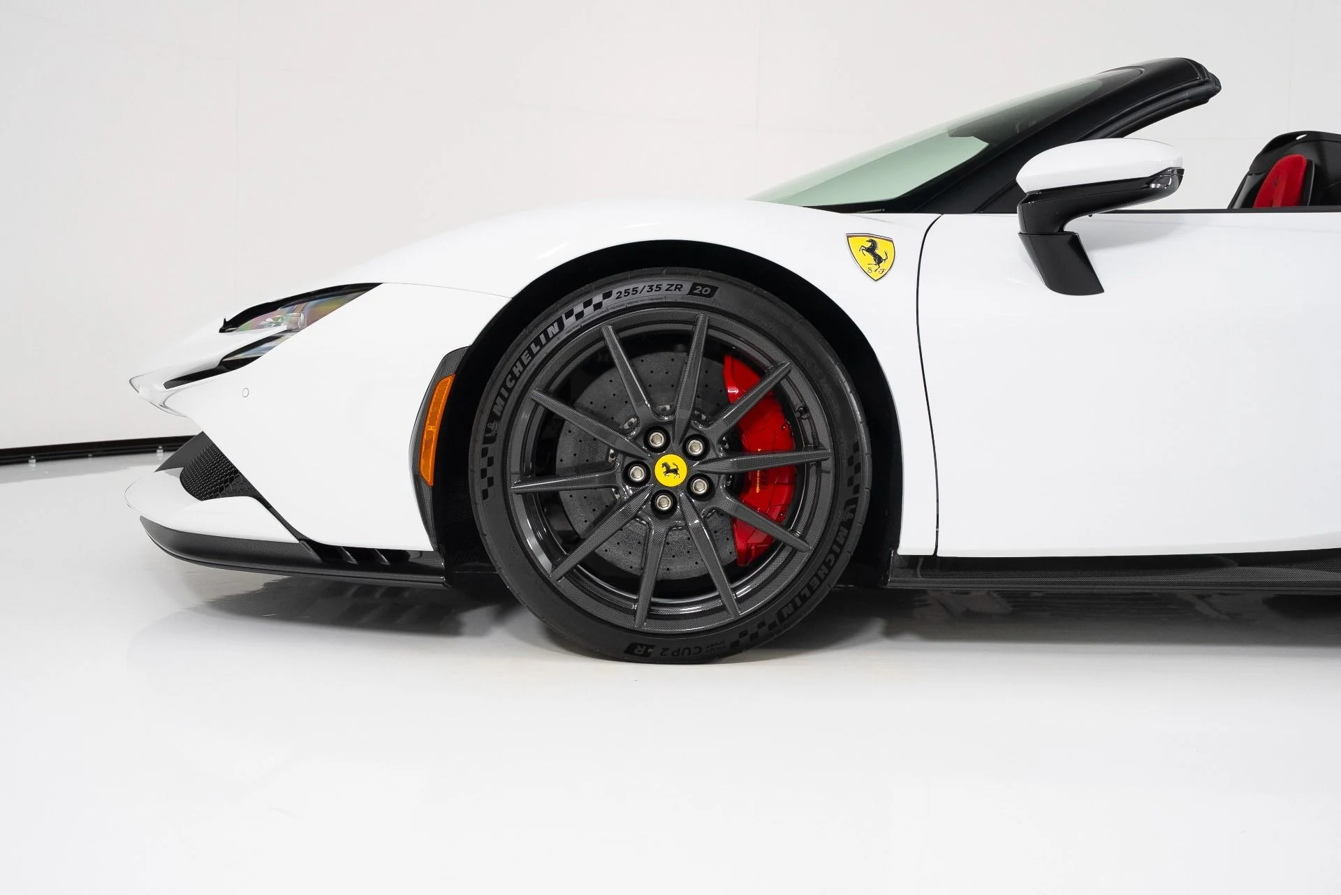 mph010_2140813948_Used_2024_Ferrari_SF_90_Spider_1753904211_2a1ff16185