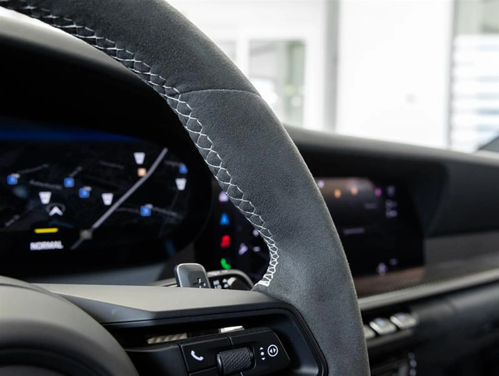 mph010_2142180792_11826280_1617954734_7ec5bb606e