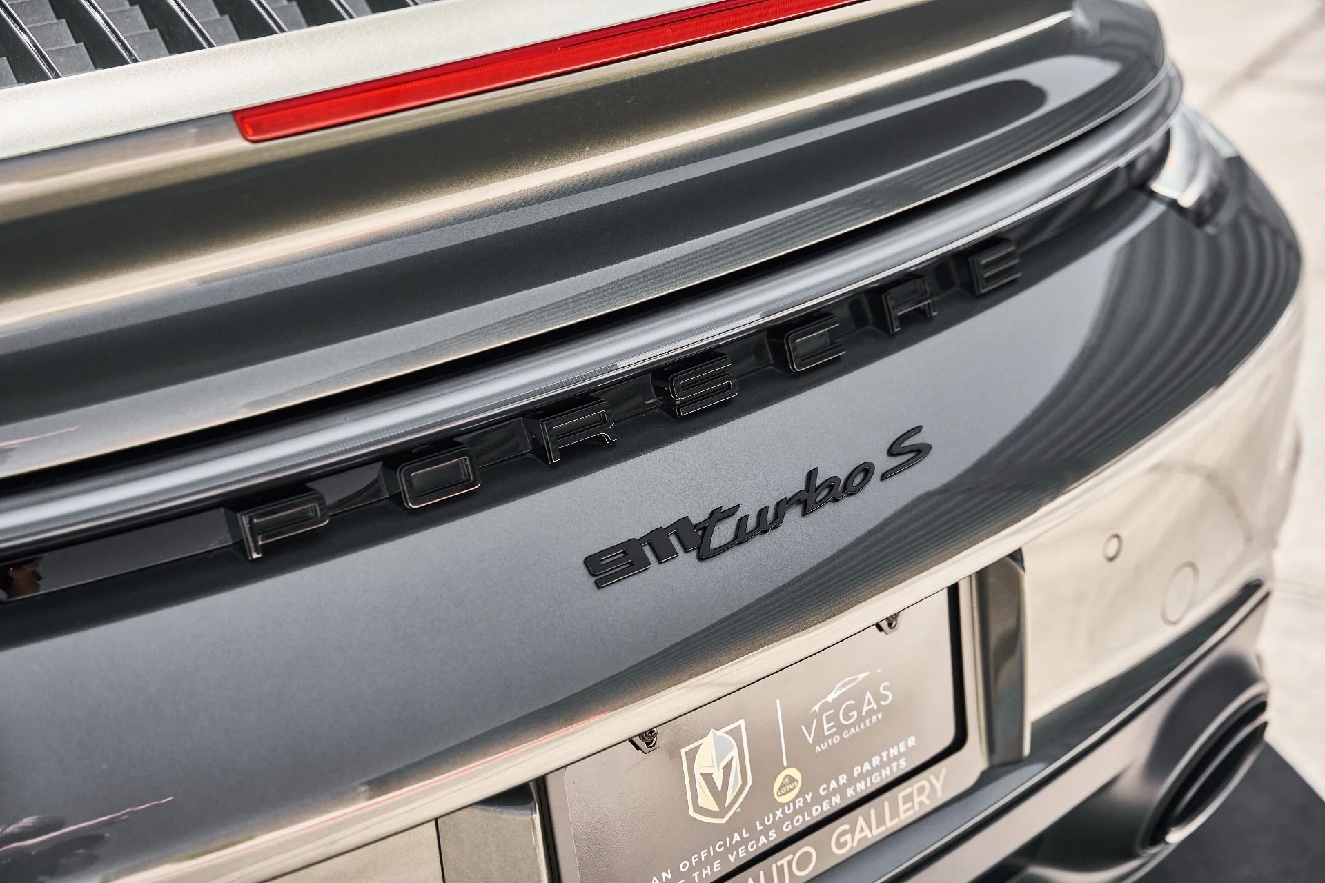 mph010_2142670400_Used_2023_Porsche_911_Turbo_S_1777011045_97bea9848e