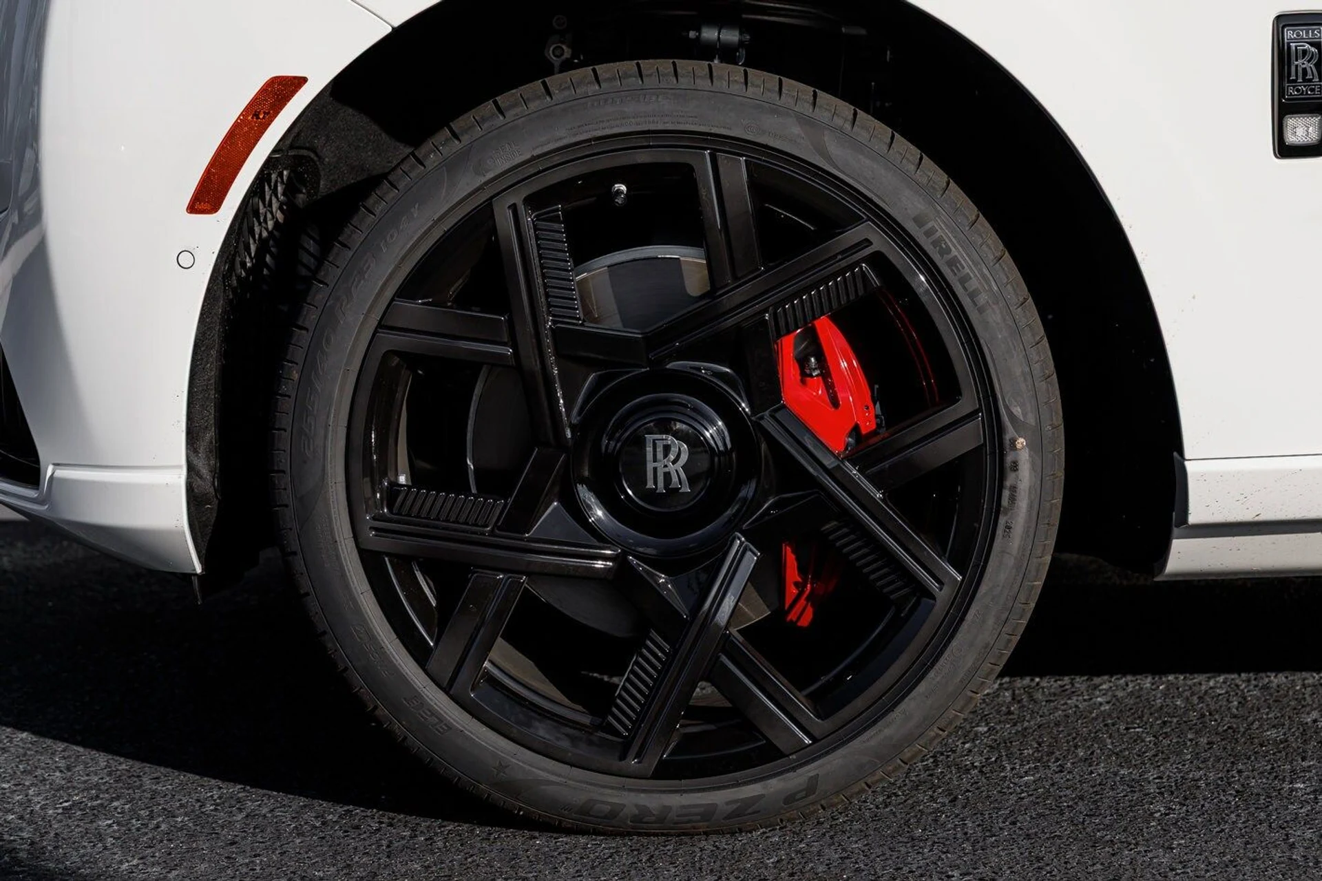 mph010_214339695_42208bd359901f4363598acd5d97145fx_cdcc98ce0e