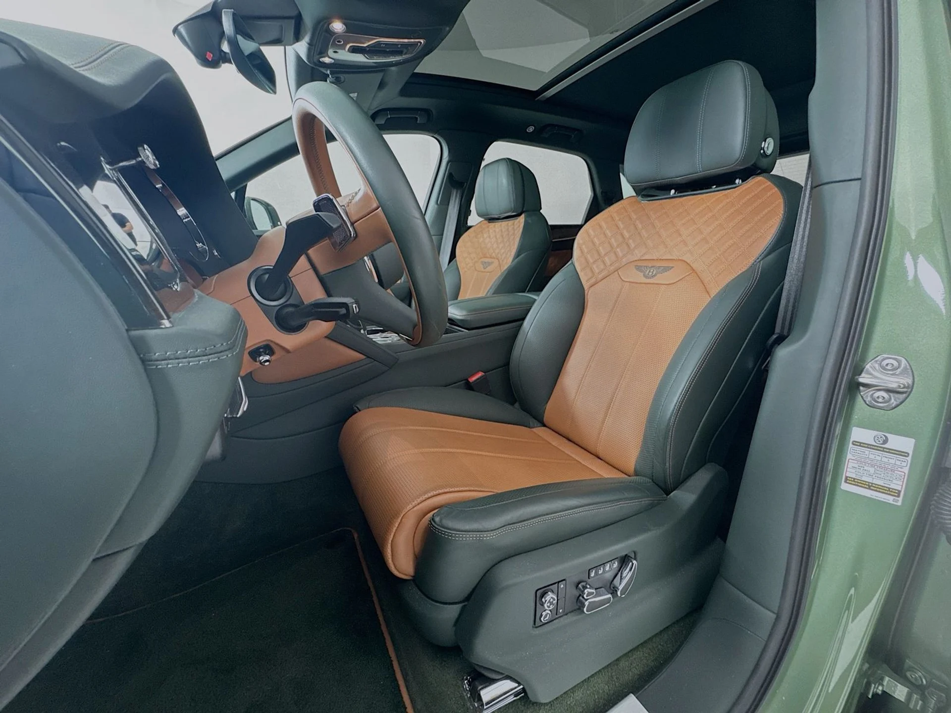 mph010_2147559968_f0d71398247b4c12d2b22ffd25d0b6a0x_d77f0e00c6