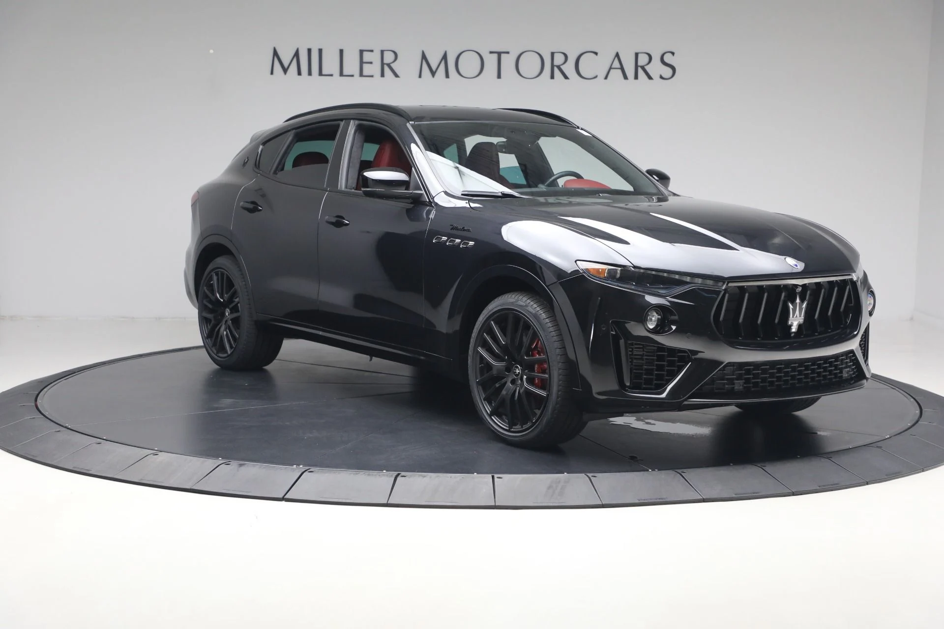 mph010_2147643542_Used_2022_Maserati_Levante_Modena_1778957169_dd439fb51c