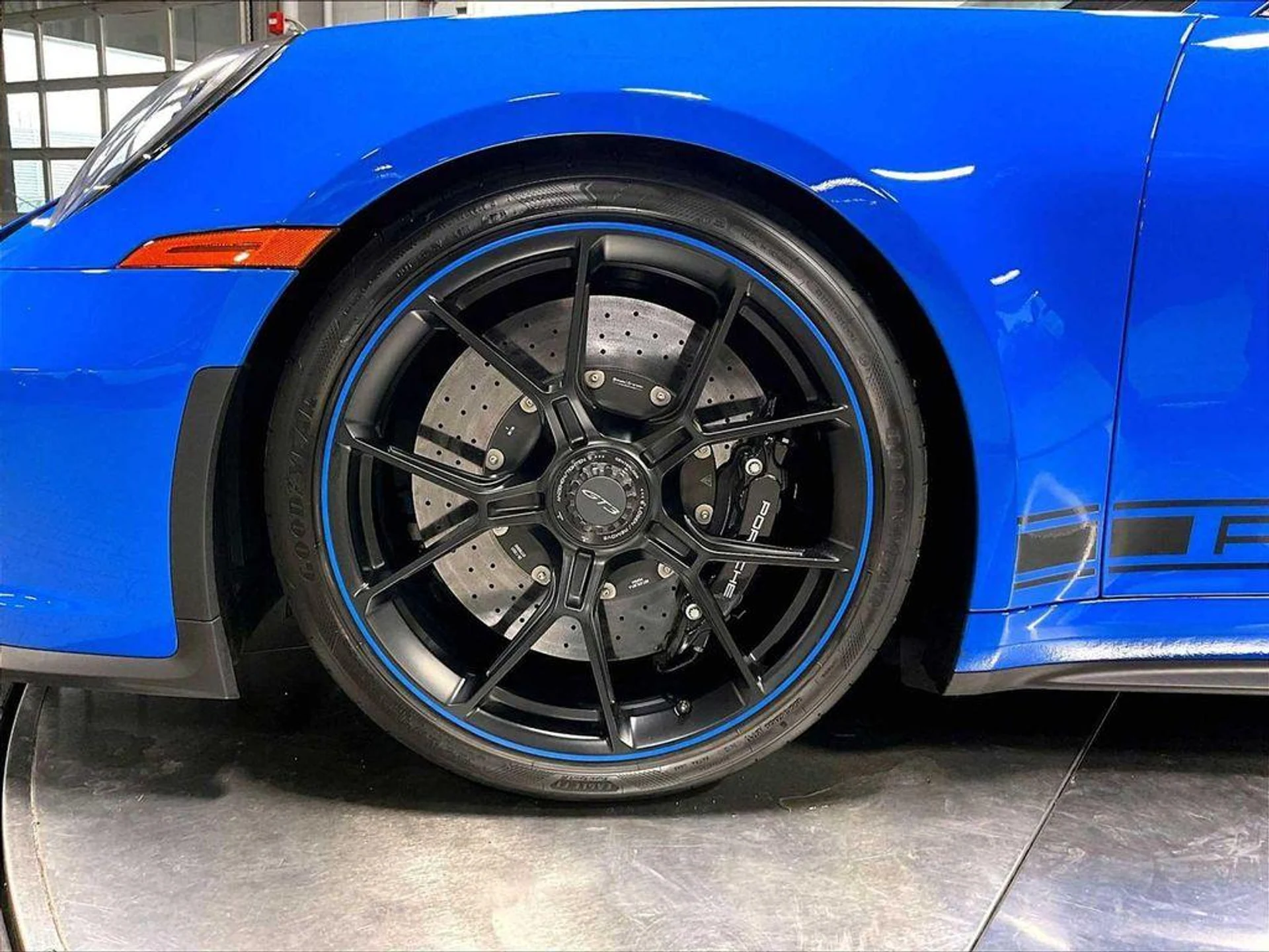 mph010_2153635469_07_EF_1bo_3bf_9_QA_2_SD_3t4_P611_YU_e3af1afedb