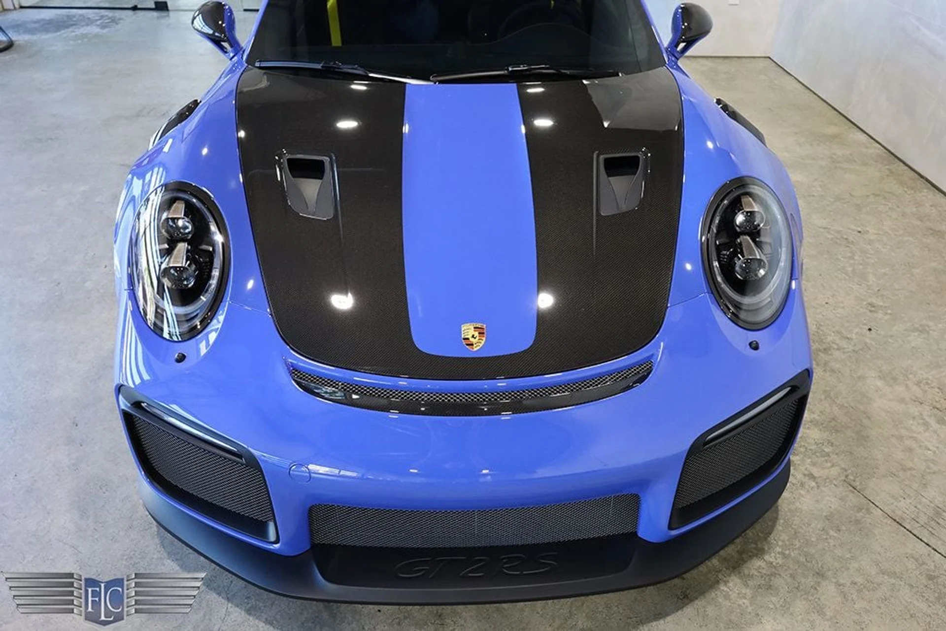 mph010_2165408210_used_2018_porsche_911_gt2rsweissach_9689_22919287_11_1024_781bd24427