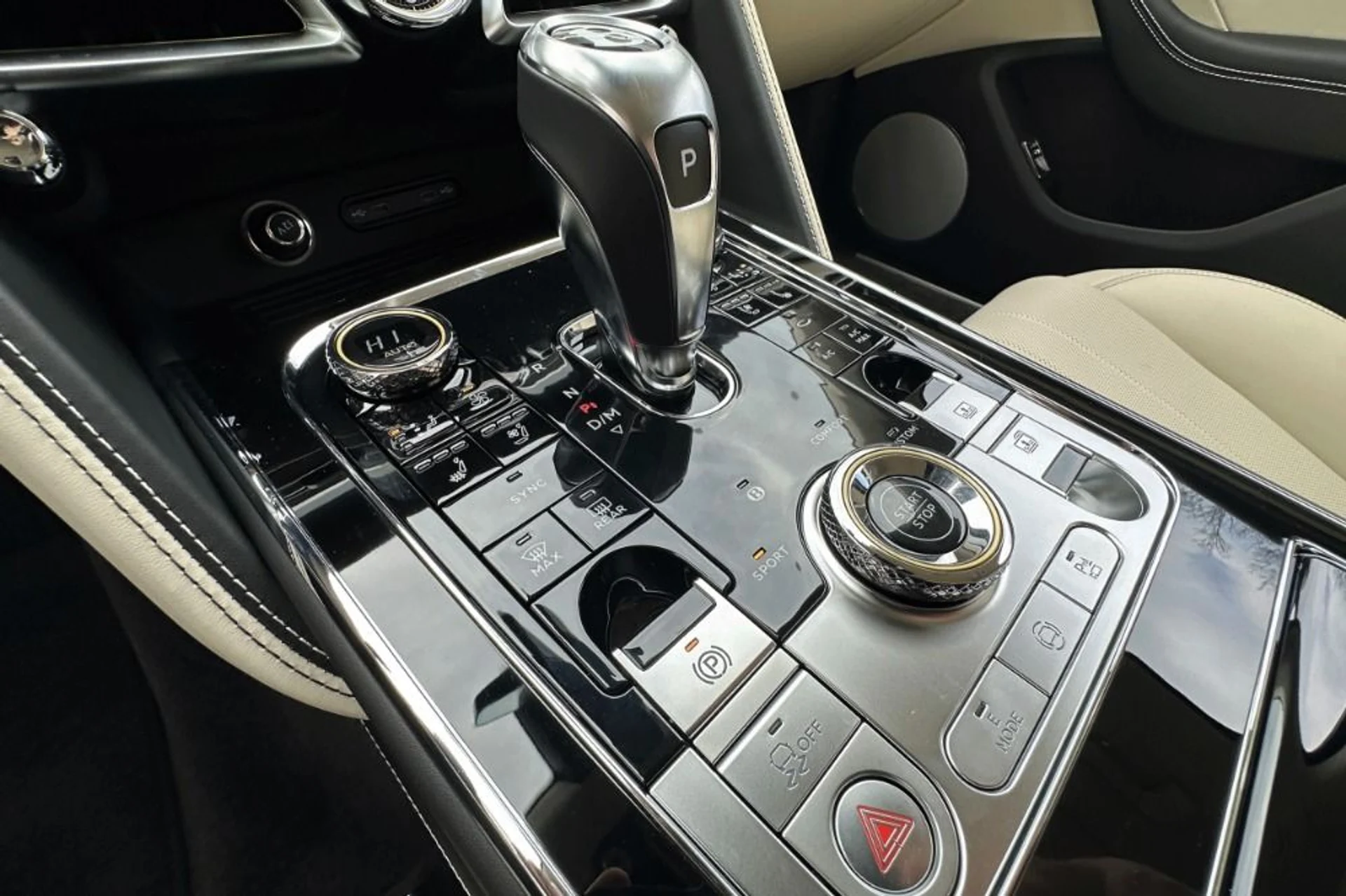 mph010_2165536071_New_2026_Bentley_Flying_Spur_1772716990_1c2d1b03af