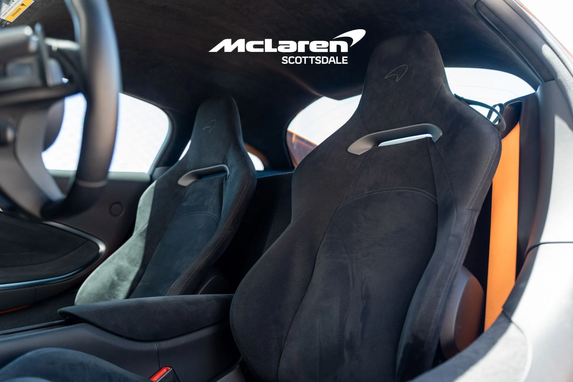 mph010_216770289_Used_2023_MCLAREN_ARTURA_1780685437_cd1843da21