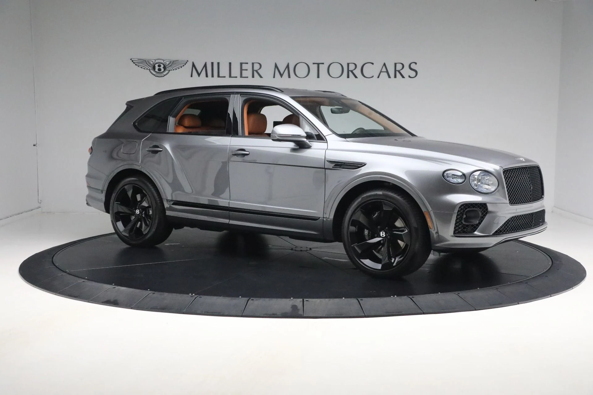 mph010_2169530516_Used_2023_Bentley_Bentayga_Azure_Hybrid_1721850994_1f14d6457c