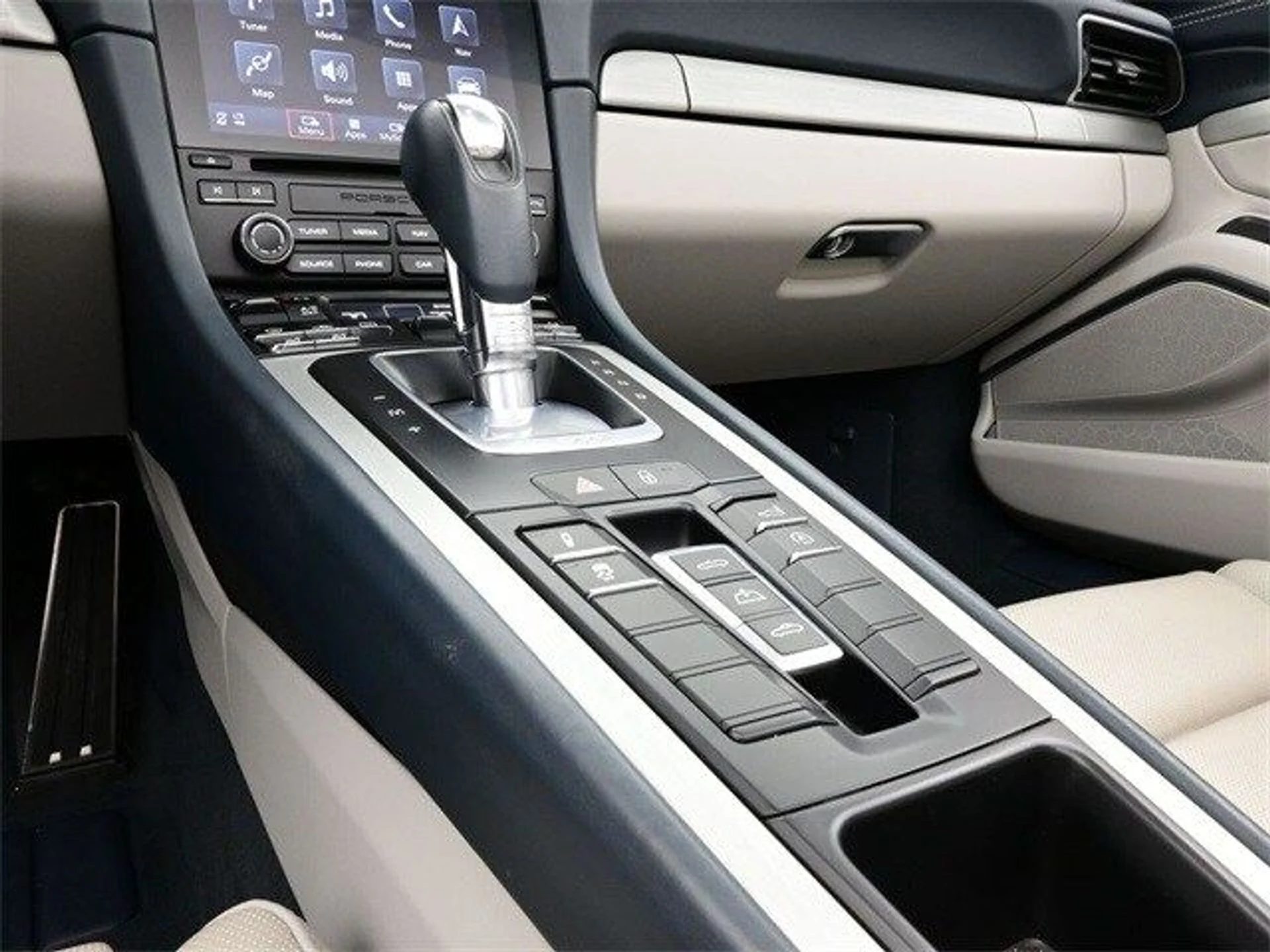 mph010_2181036257_43f7310c1cf3637b30676dfe247a8f36x_46eb70abeb