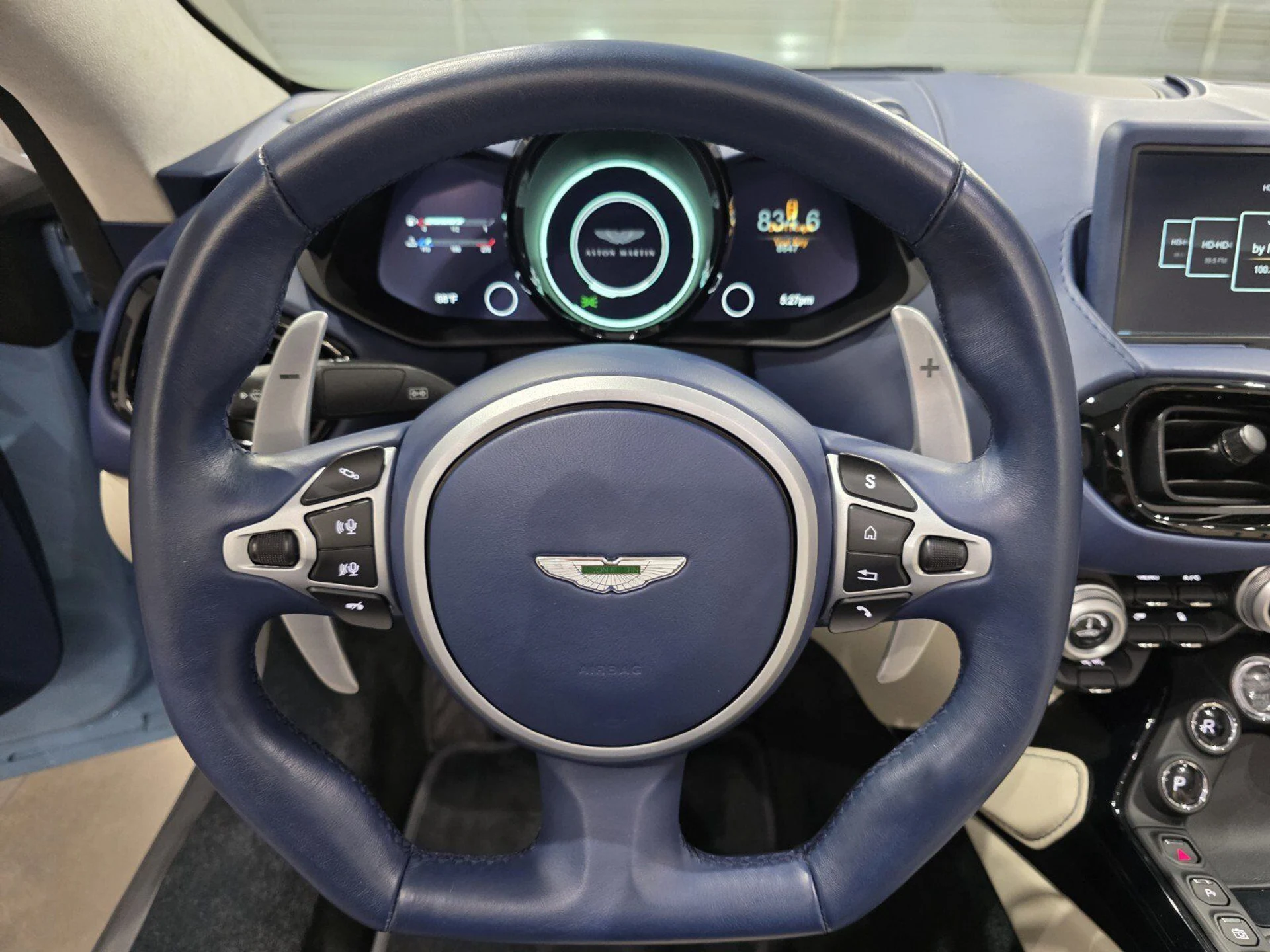 mph010_2184428303_7dc3fd653efd18b33f48b2a3561e42dc_261f4569b7