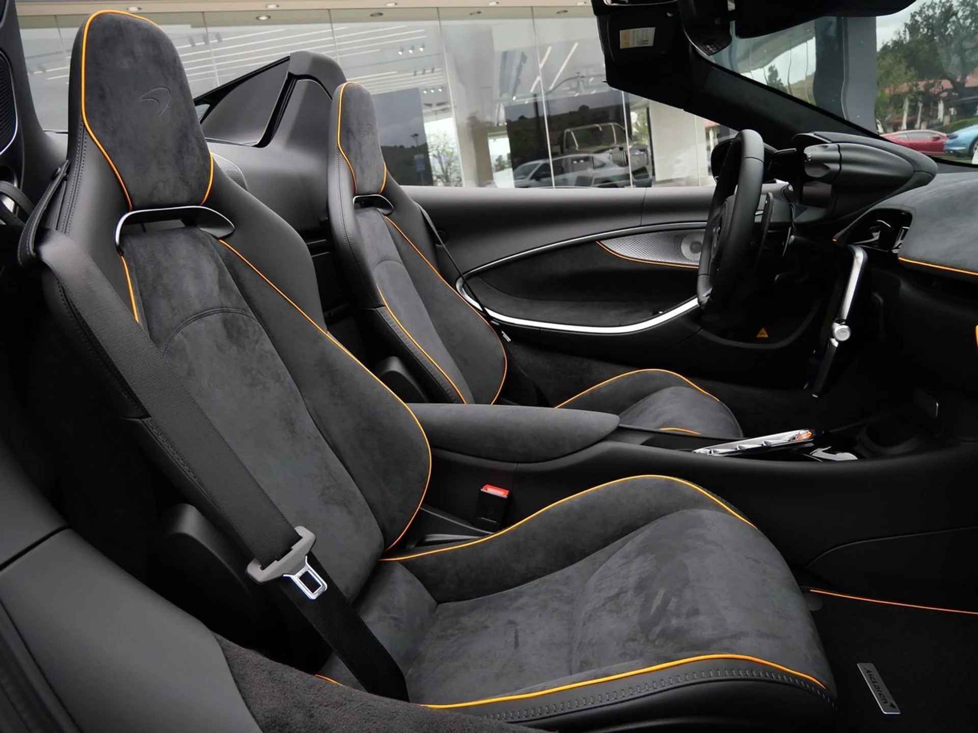 mph010_2189444343_f400c353ed19ca9dc3890e8a25e746a2x_745c997cc0