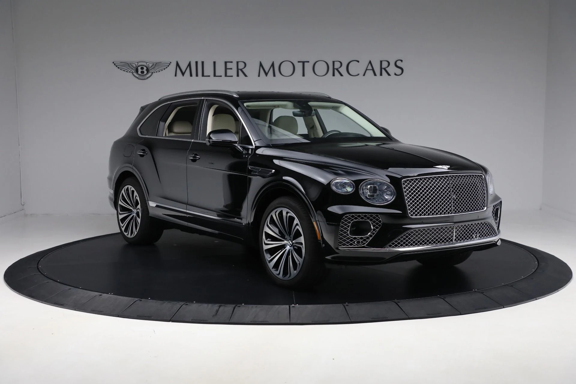mph010_219920517_Used_2023_Bentley_Bentayga_Azure_V8_bae9f72c6d