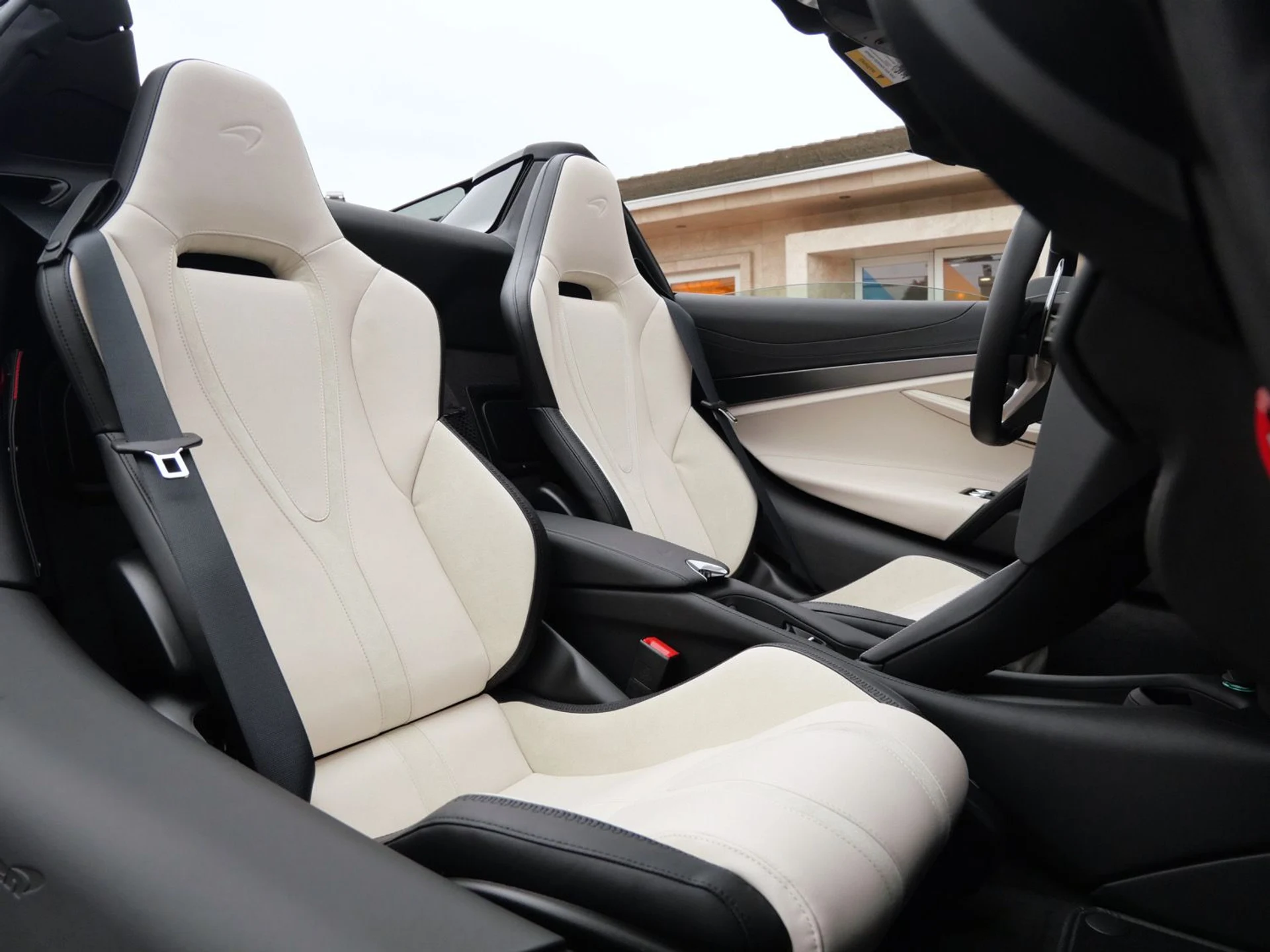 mph010_2199606789_6a3e13278485fcca53d01eb62fd37e31x_e0d11fe373