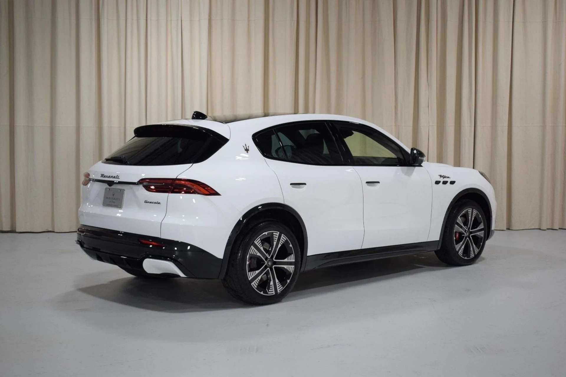 mph010_2213835269_32759f454b68c7df2c90c5ad1bf86454x_5da201fb89