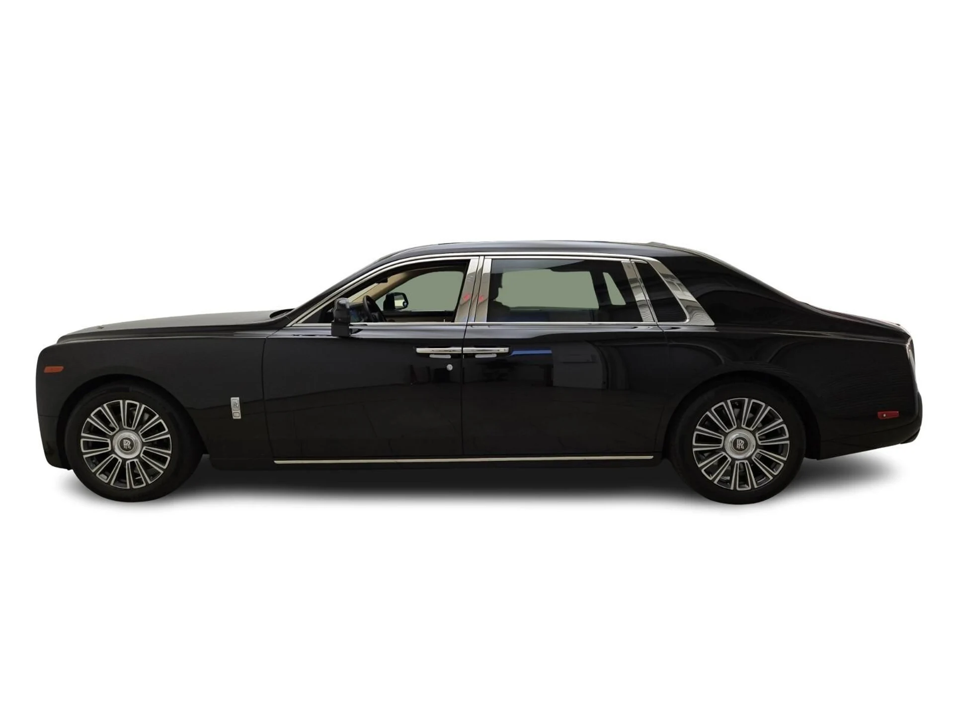 mph010_2222497566_Used_2020_Rolls_Royce_Phantom_1759992225_24e5b04955